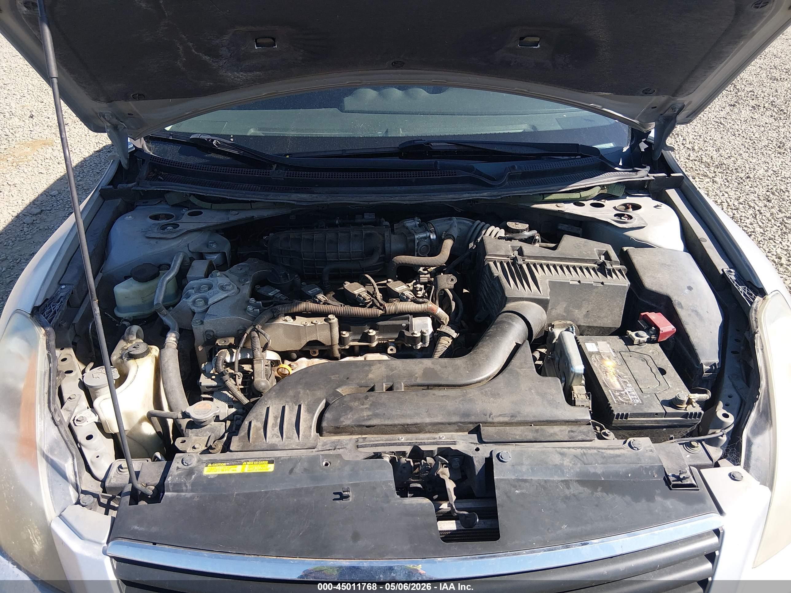 NISSAN ALTIMA image 10
