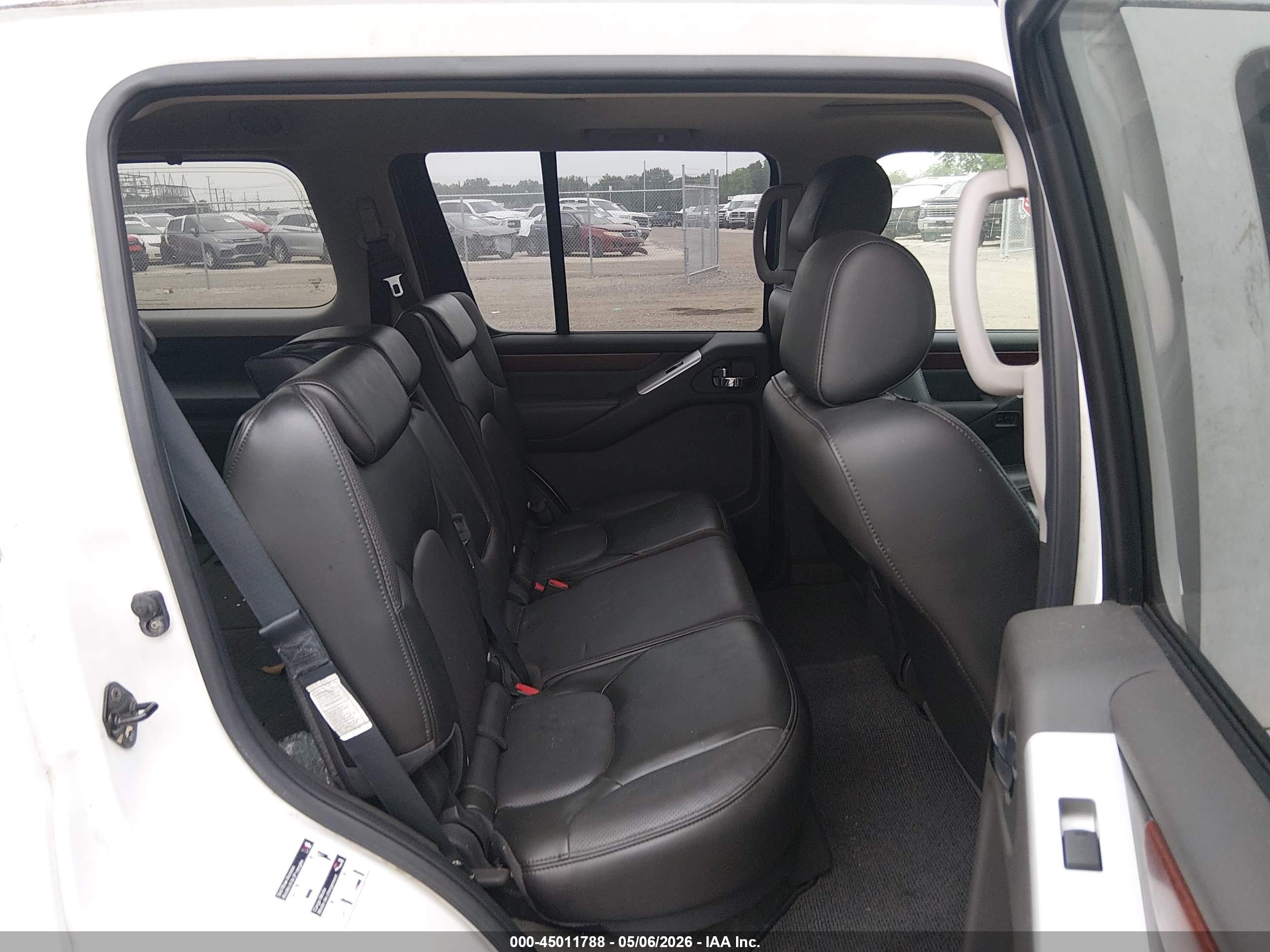 NISSAN PATHFINDER image 8