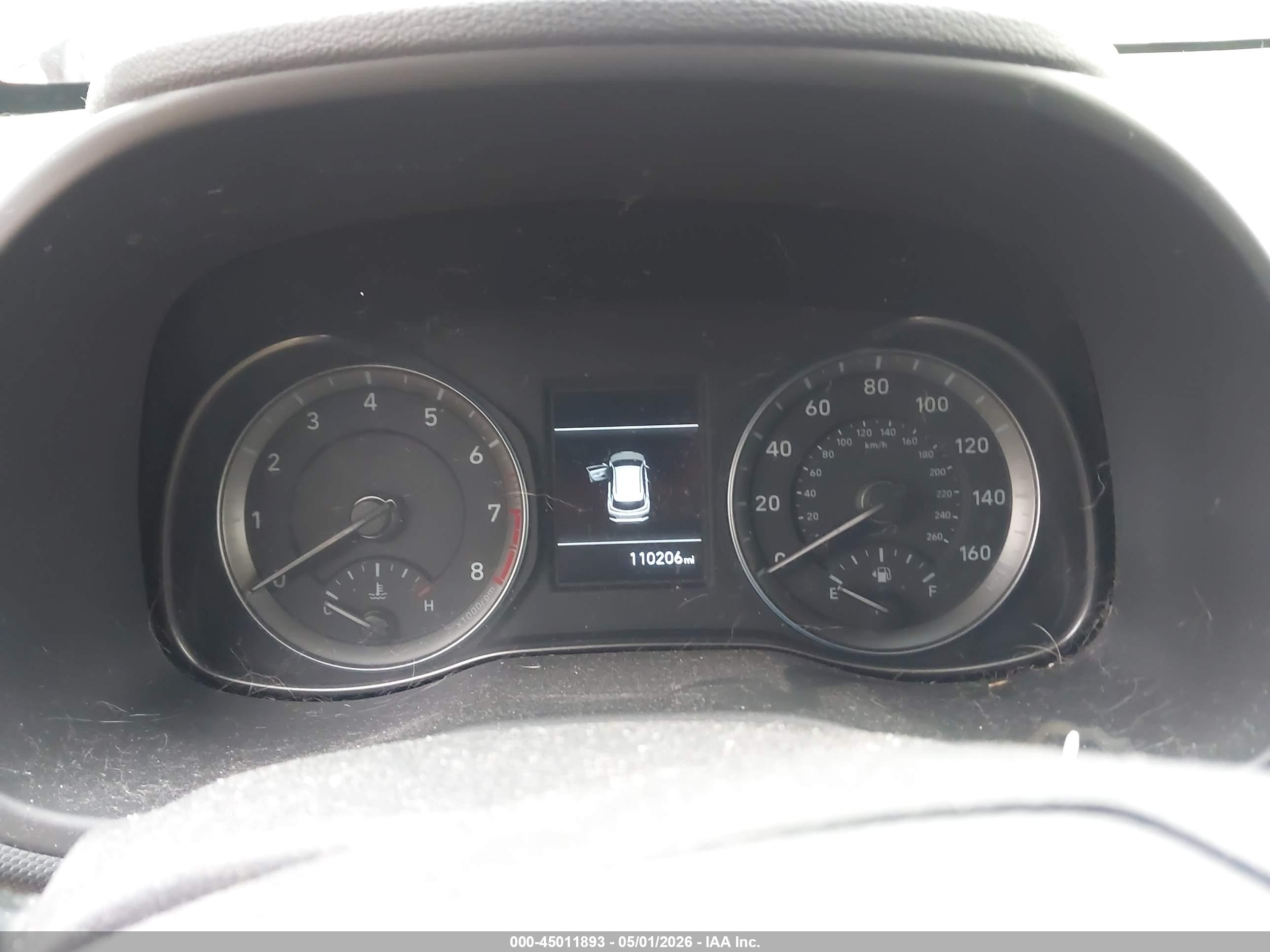 HYUNDAI KONA image 7