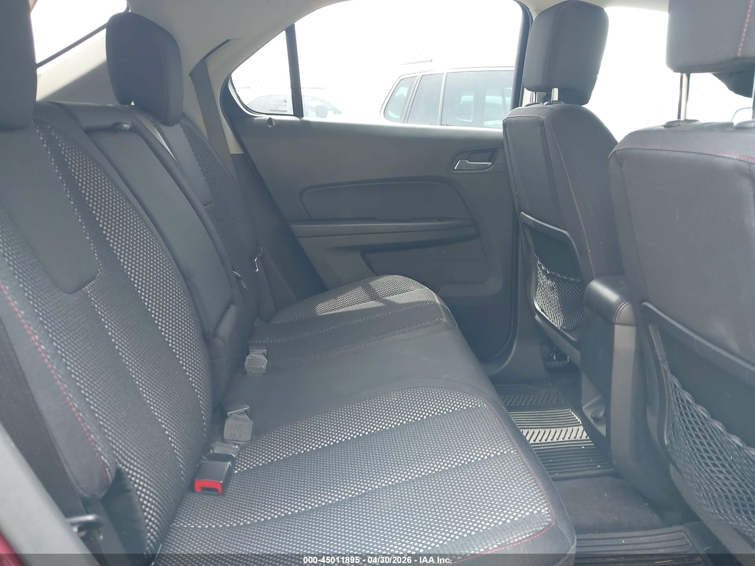 CHEVROLET EQUINOX image 8