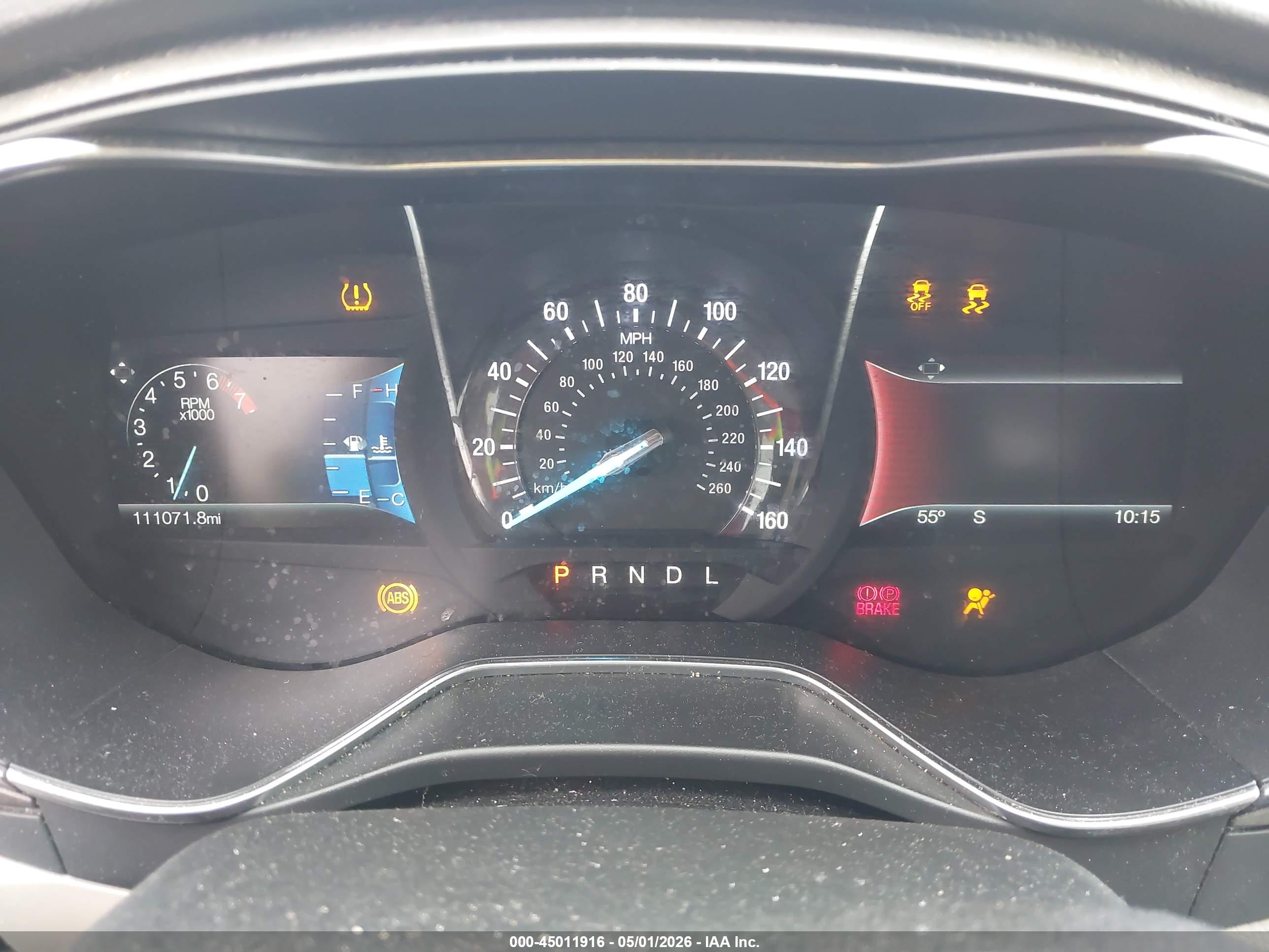 FORD FUSION image 7