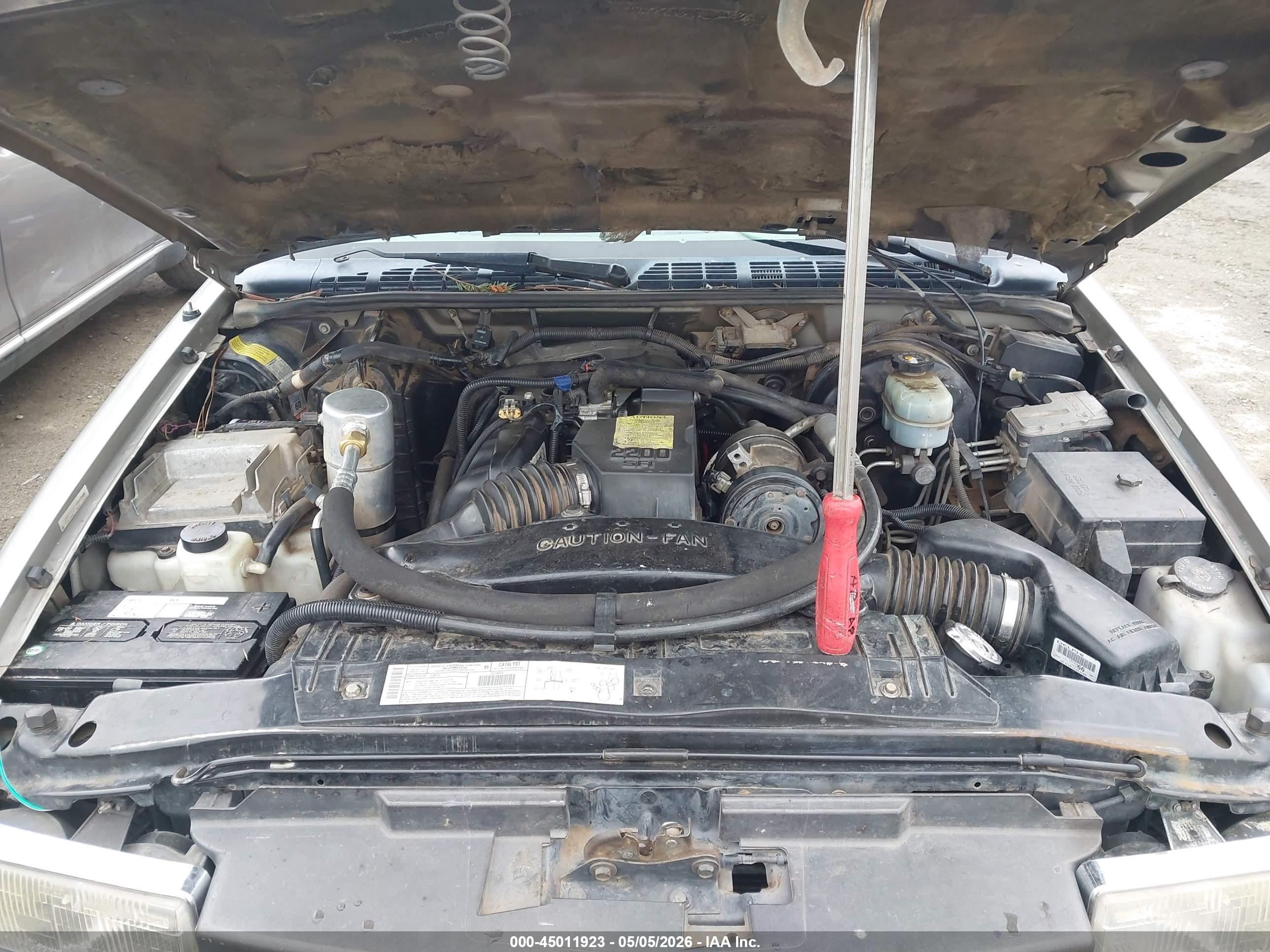 CHEVROLET S-10 image 10