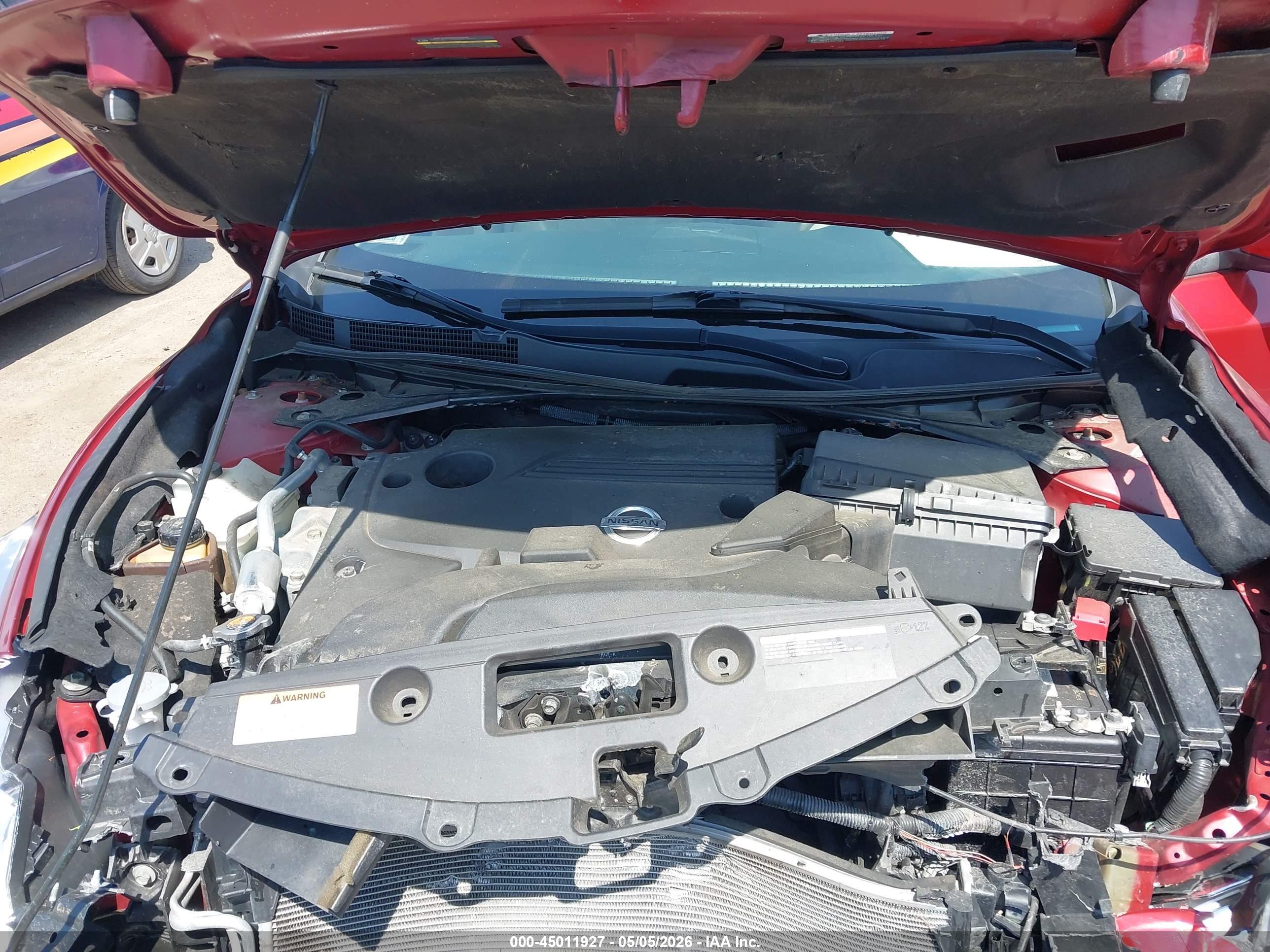 NISSAN ALTIMA image 10