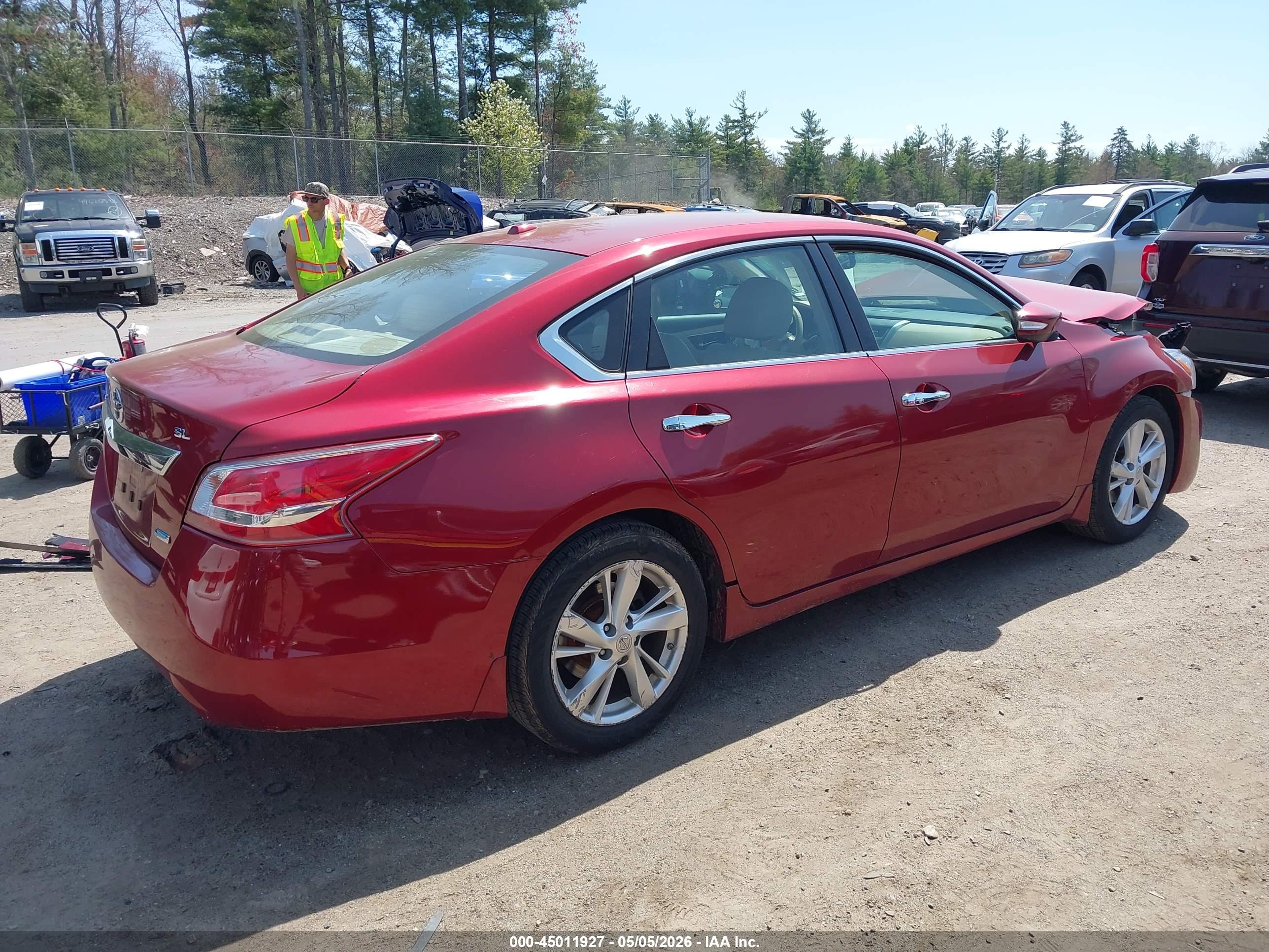 NISSAN ALTIMA image 4
