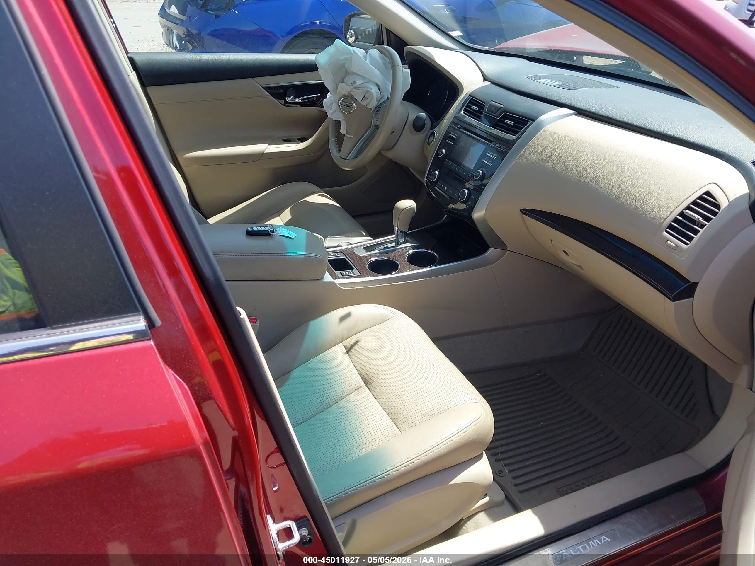 NISSAN ALTIMA image 5
