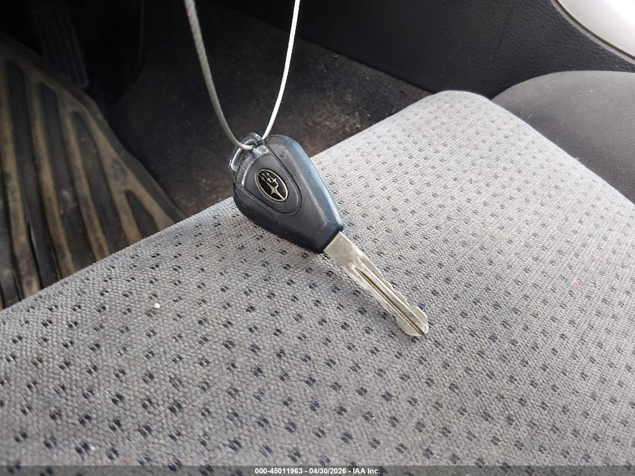 SUBARU OUTBACK image 11