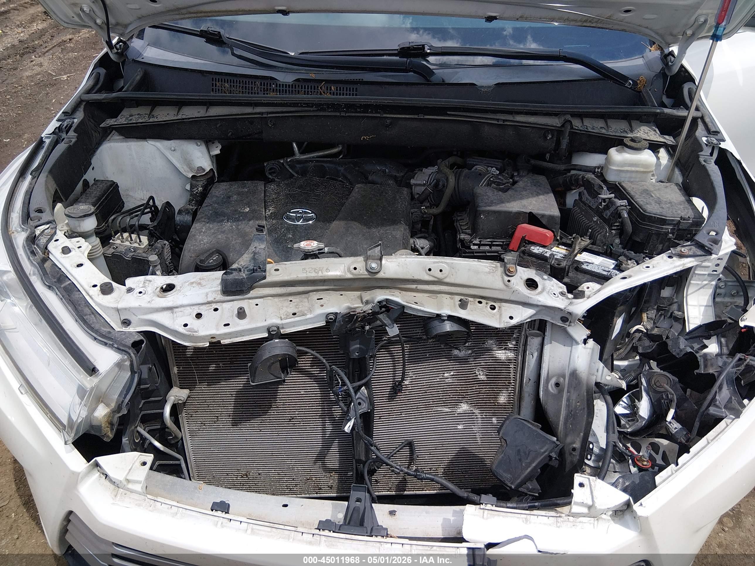 TOYOTA HIGHLANDER image 10