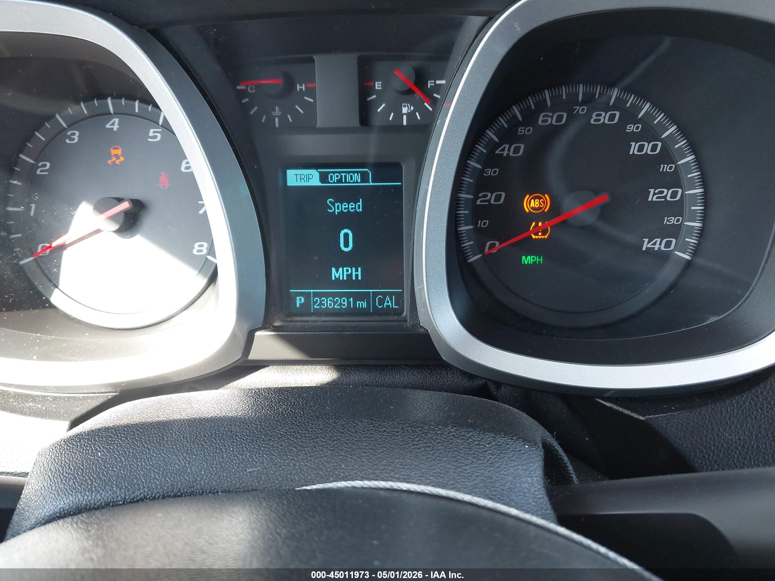 CHEVROLET EQUINOX image 7
