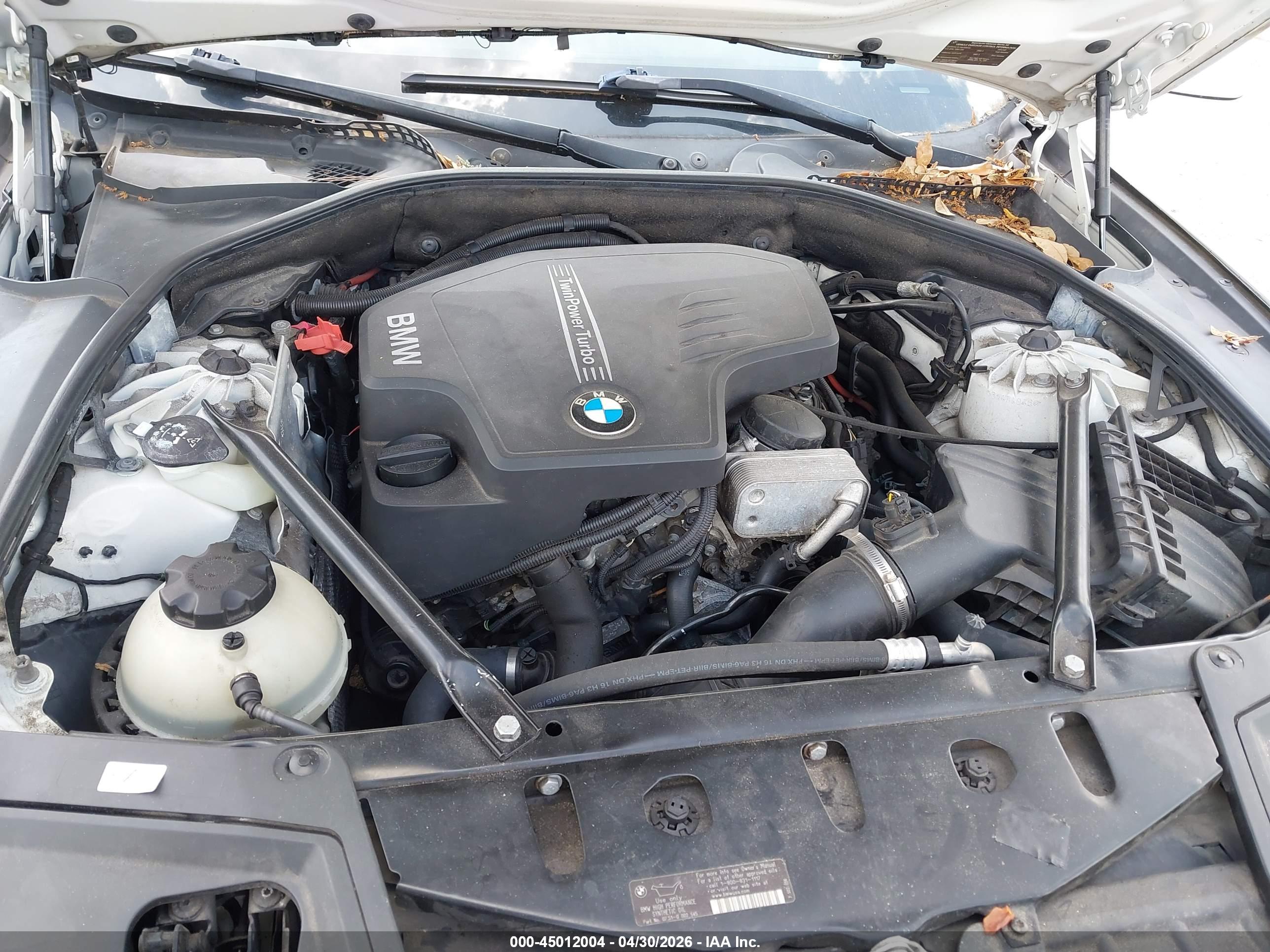 BMW 528I image 10