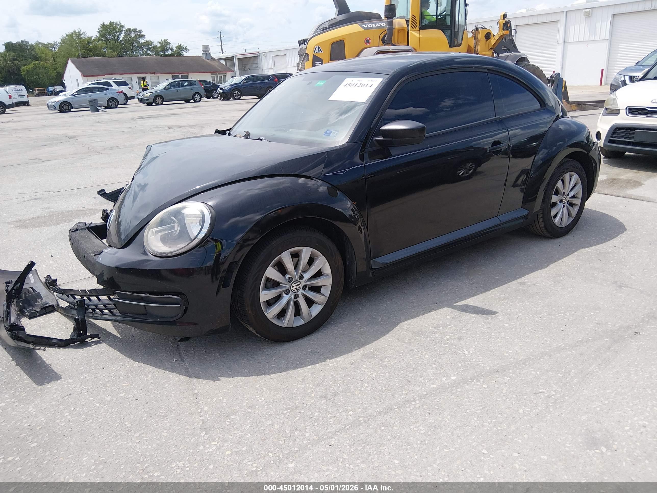 VOLKSWAGEN BEETLE image 2