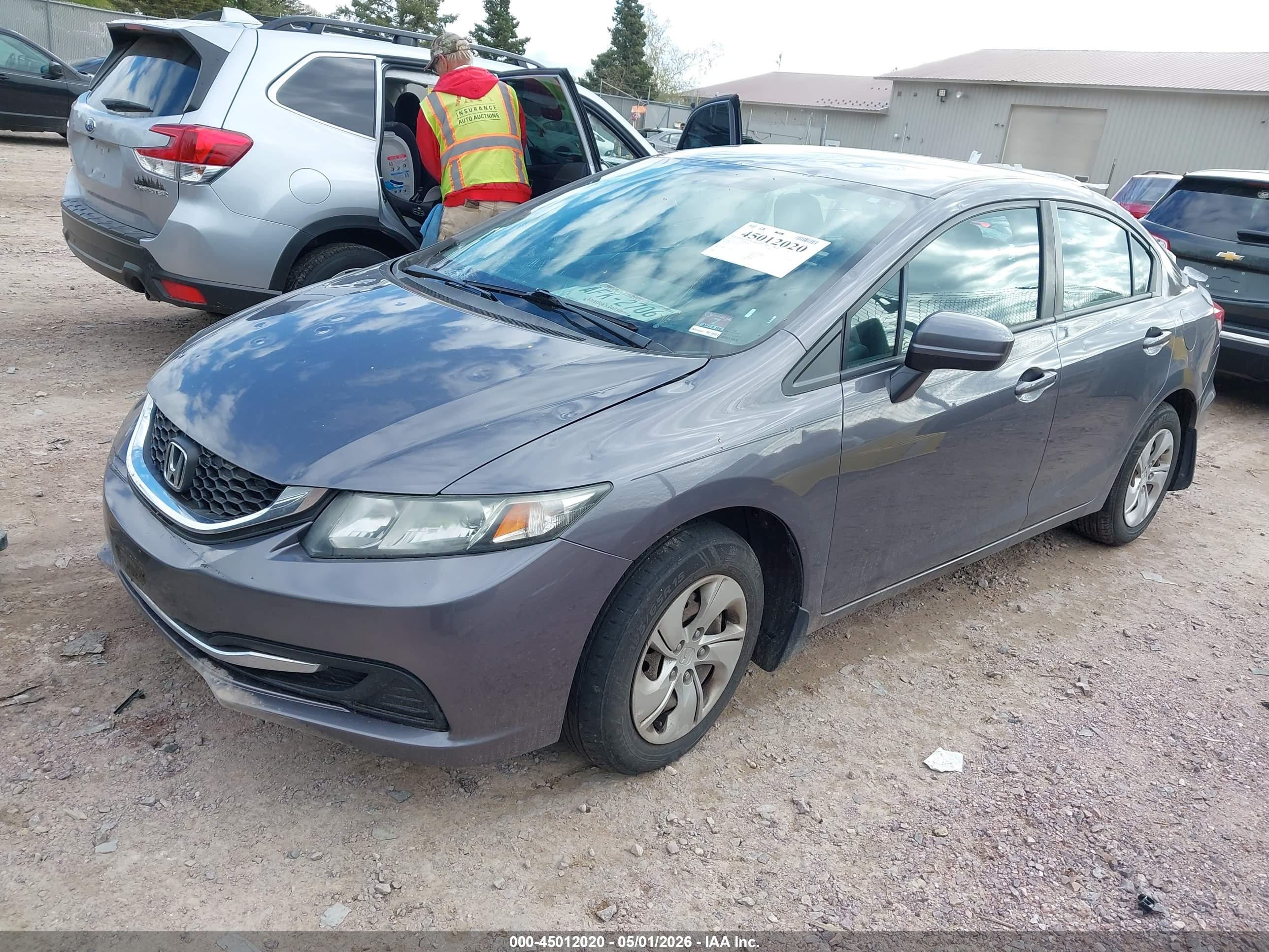HONDA CIVIC image 2