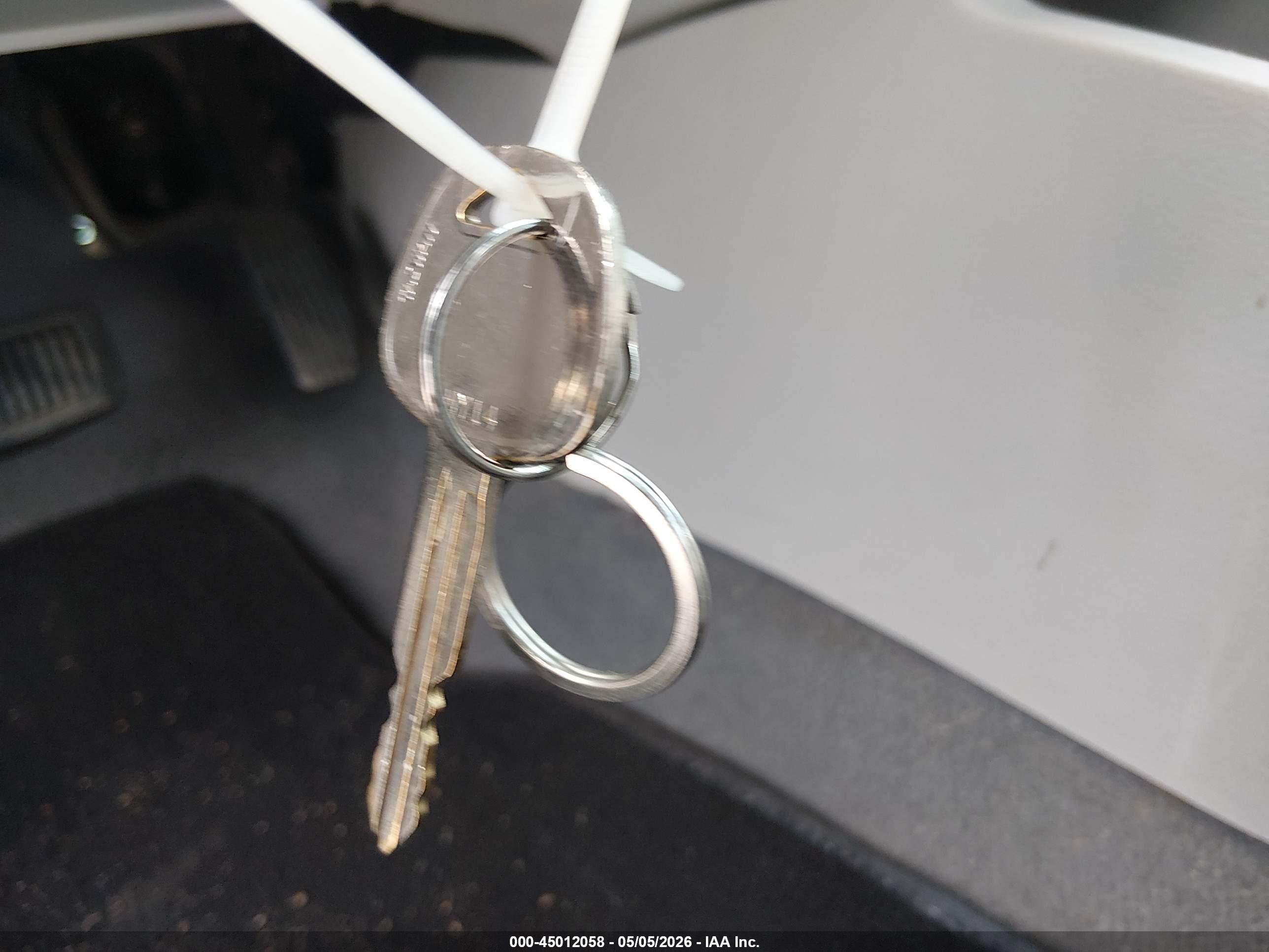 KIA SPECTRA image 11