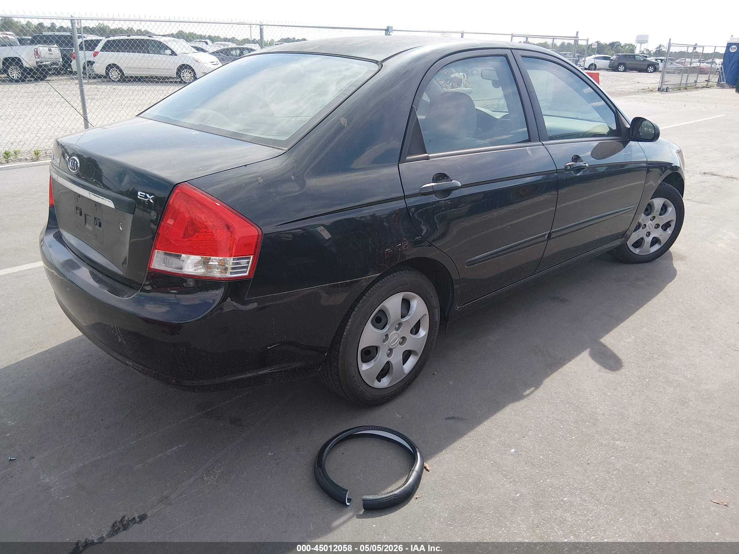 KIA SPECTRA image 4
