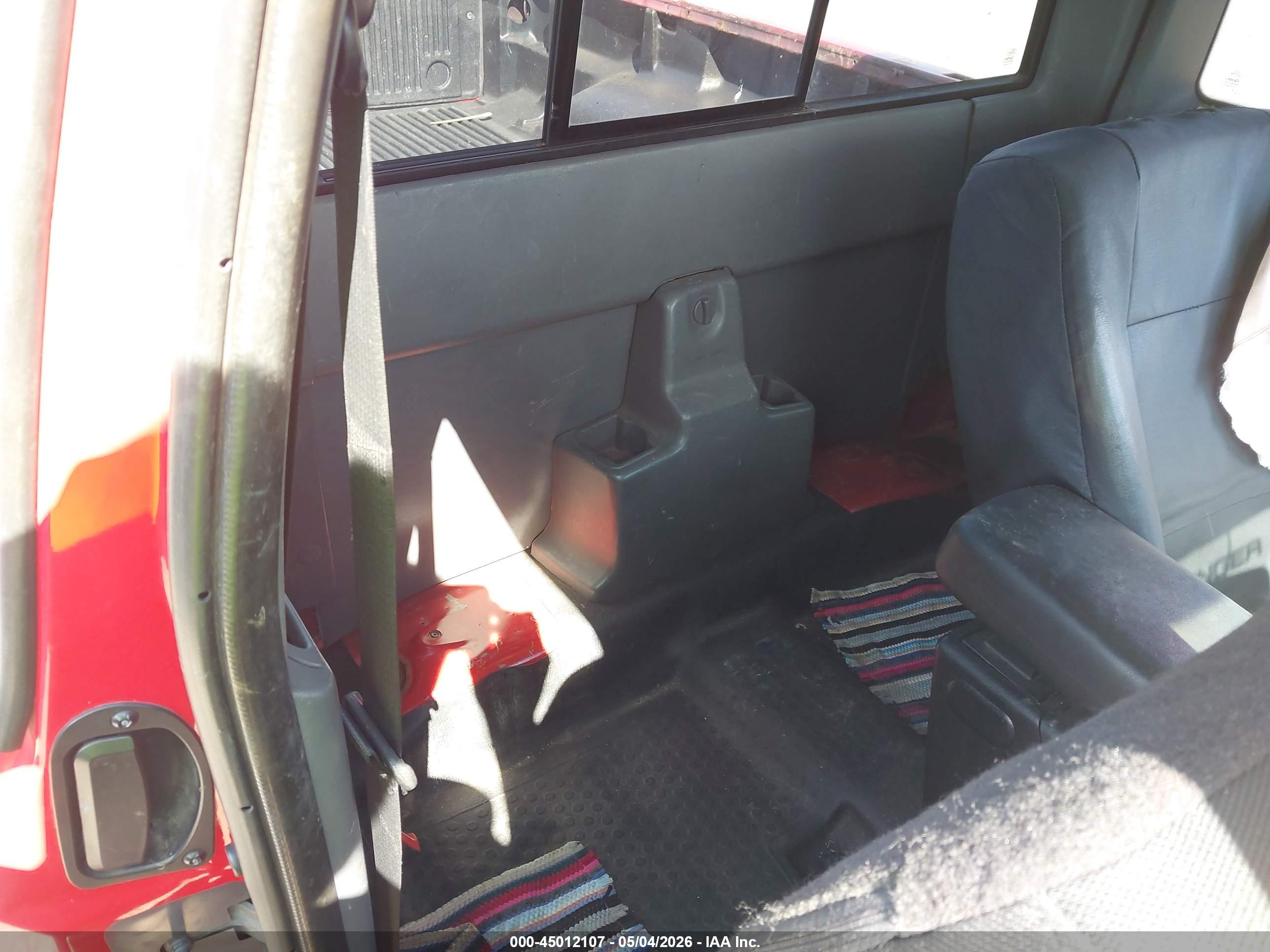 FORD RANGER image 8