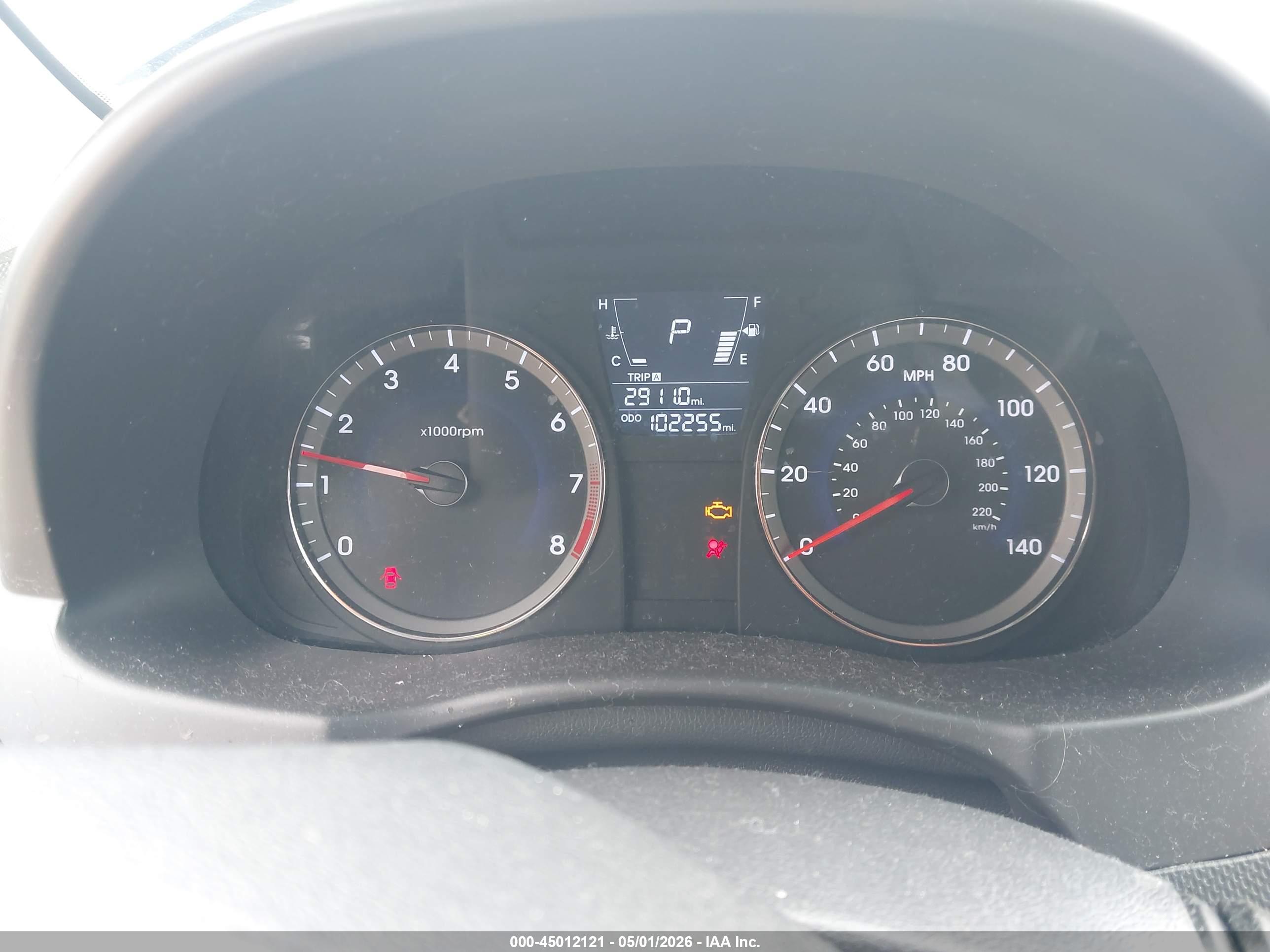HYUNDAI ACCENT image 7