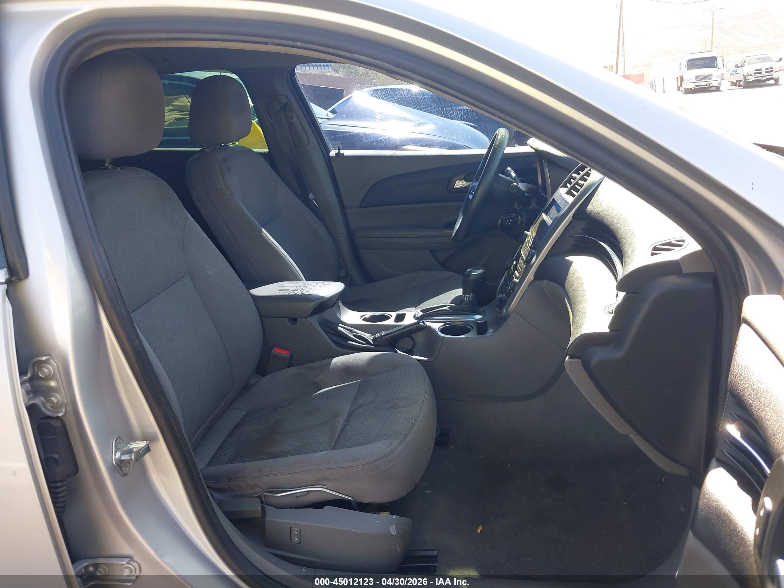 CHEVROLET MALIBU image 5