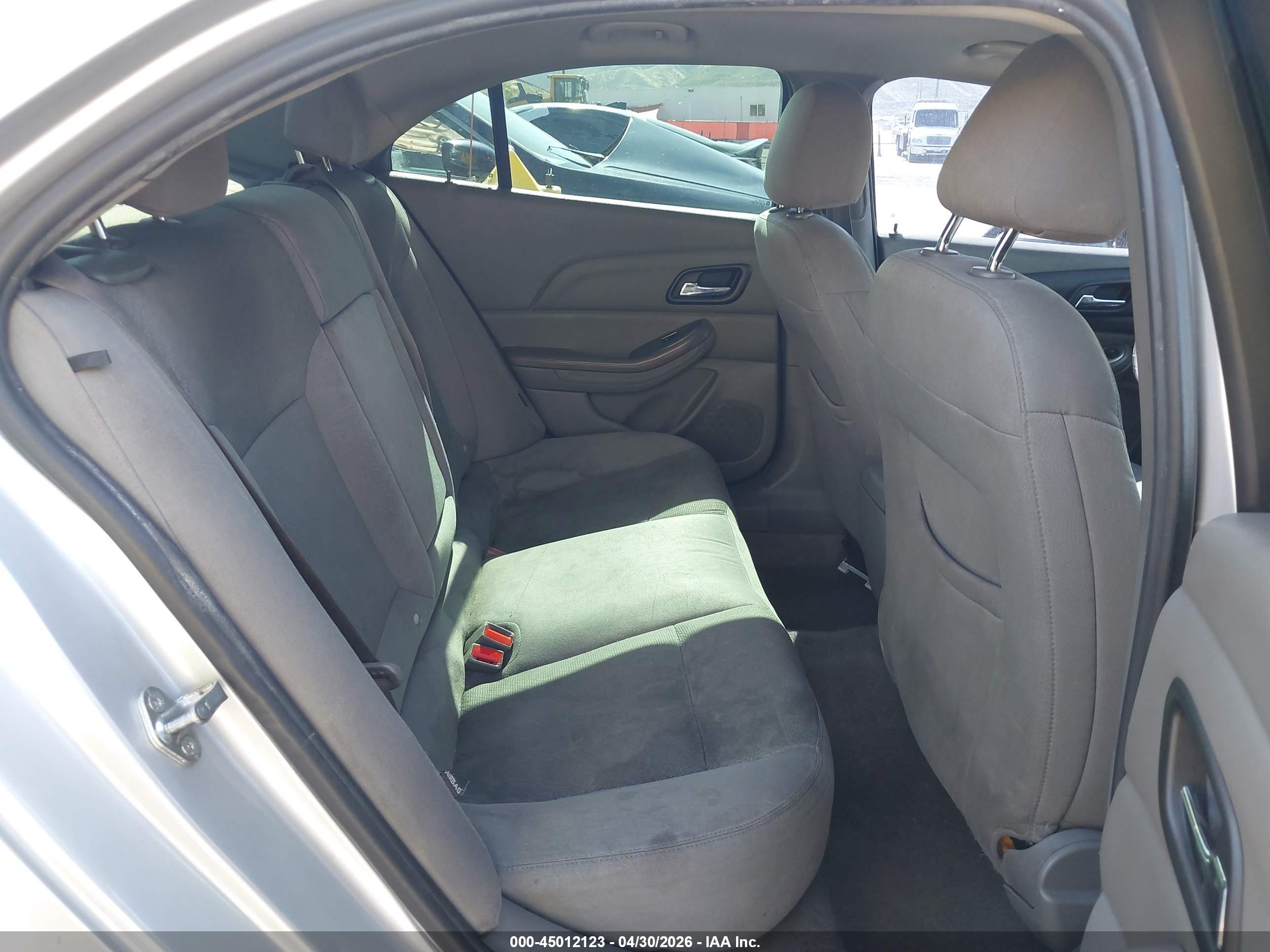 CHEVROLET MALIBU image 8