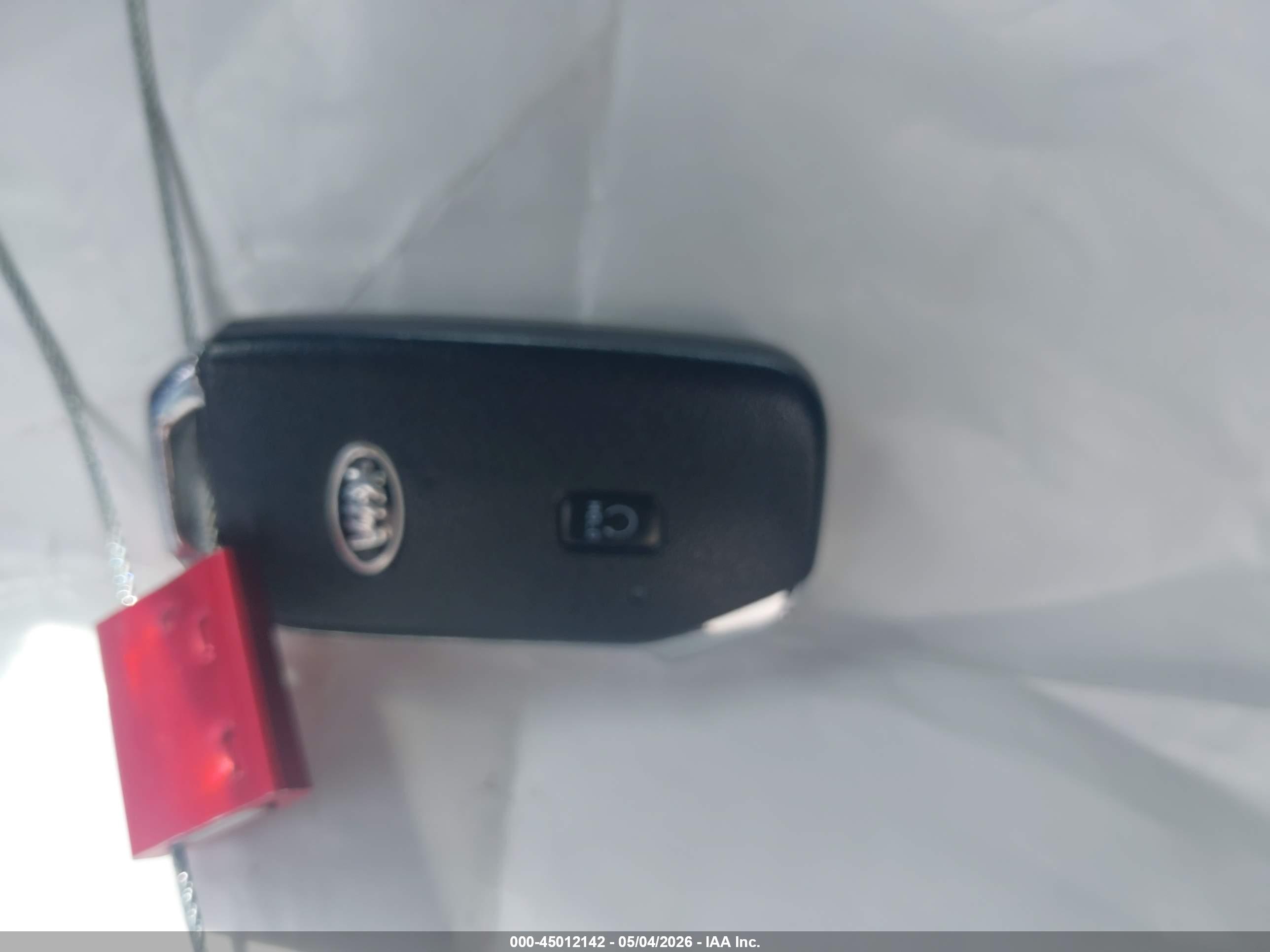KIA K5 image 11