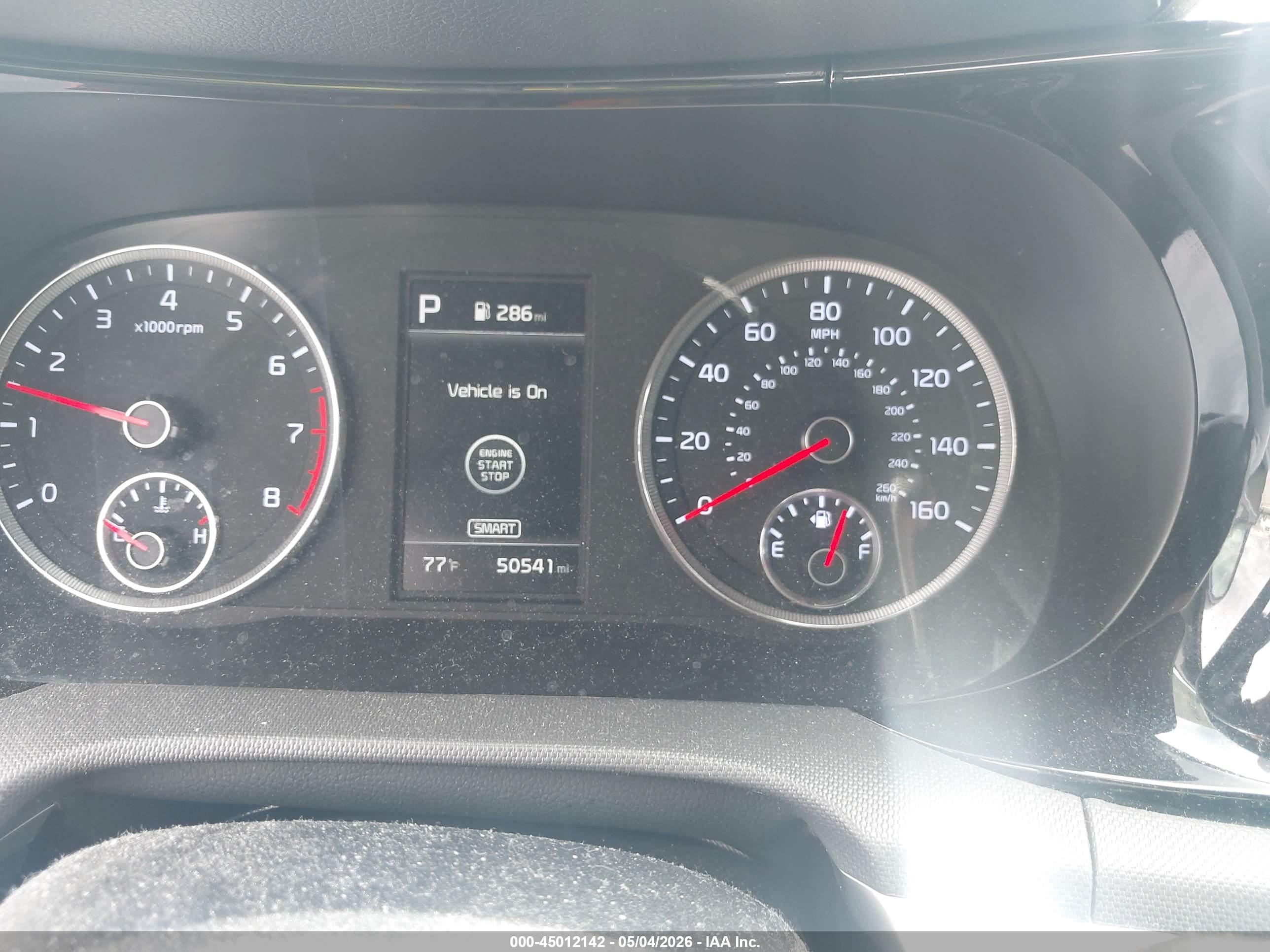 KIA K5 image 7