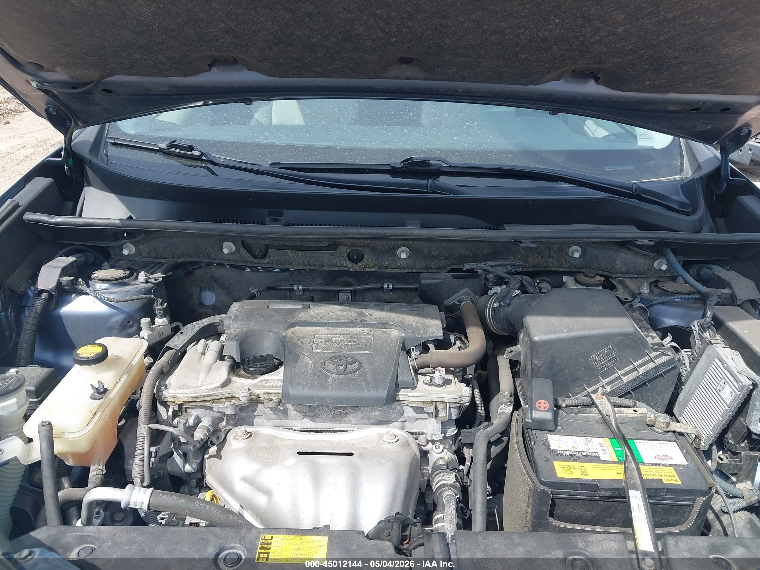TOYOTA RAV4 image 10