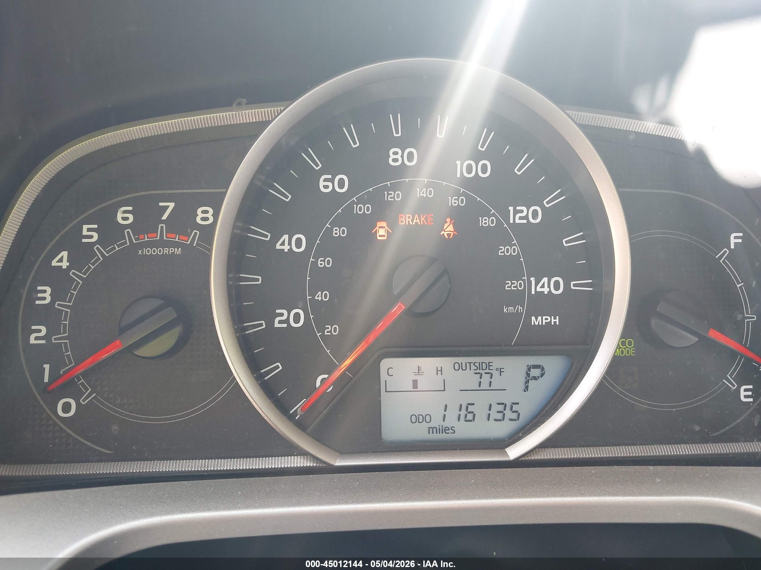 TOYOTA RAV4 image 7