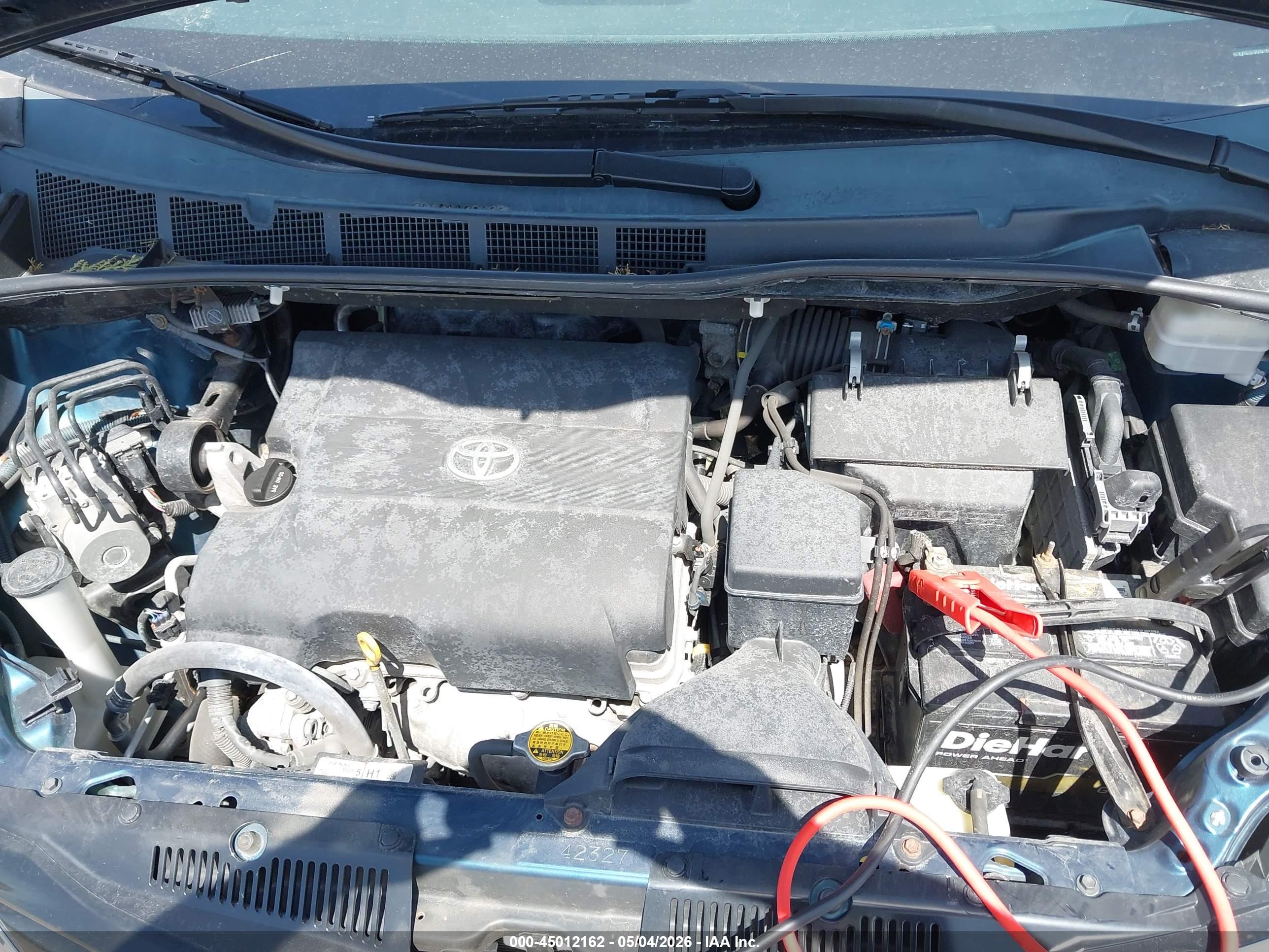 TOYOTA SIENNA image 10