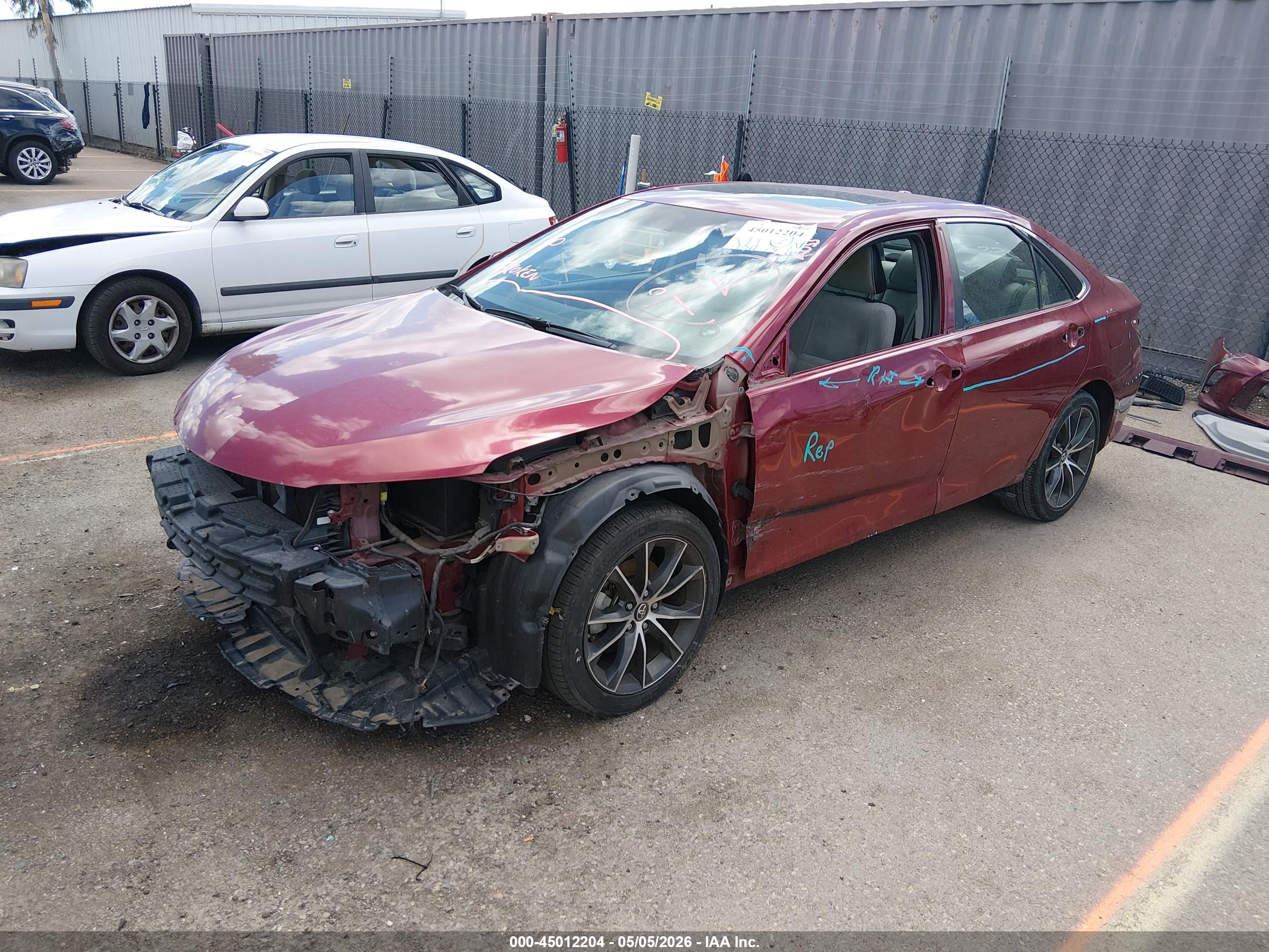 TOYOTA CAMRY image 2