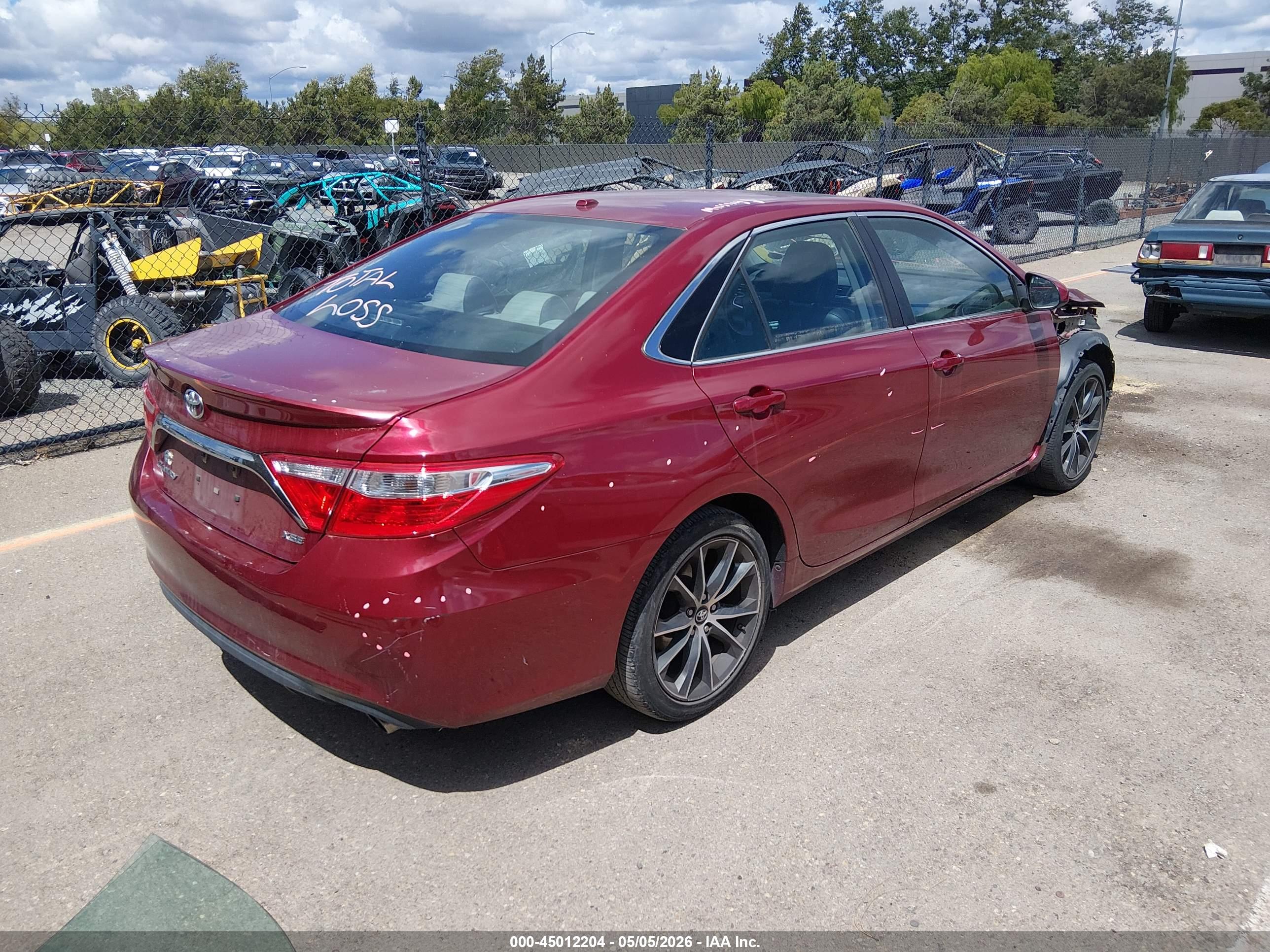 TOYOTA CAMRY image 4