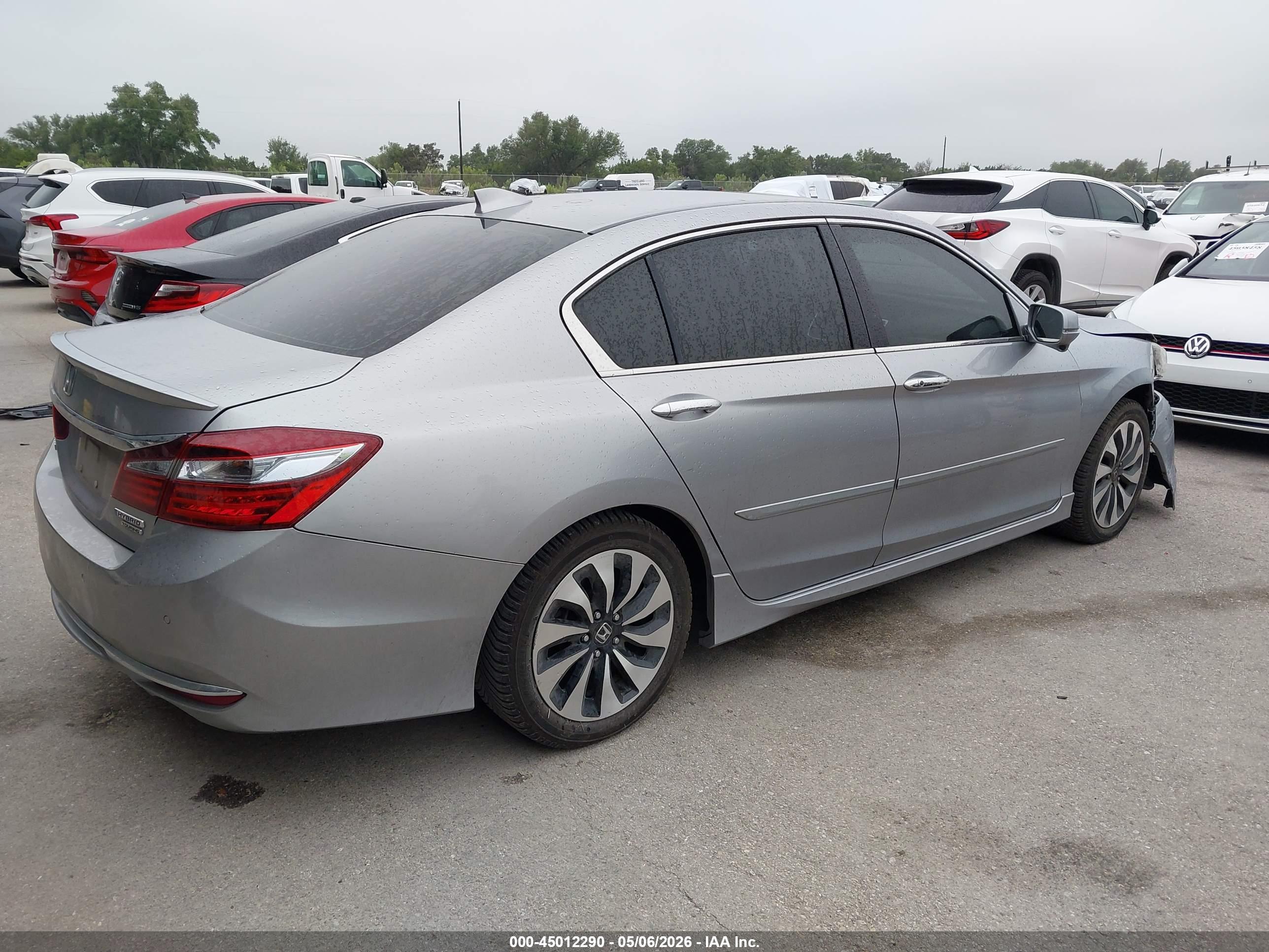 HONDA ACCORD image 4
