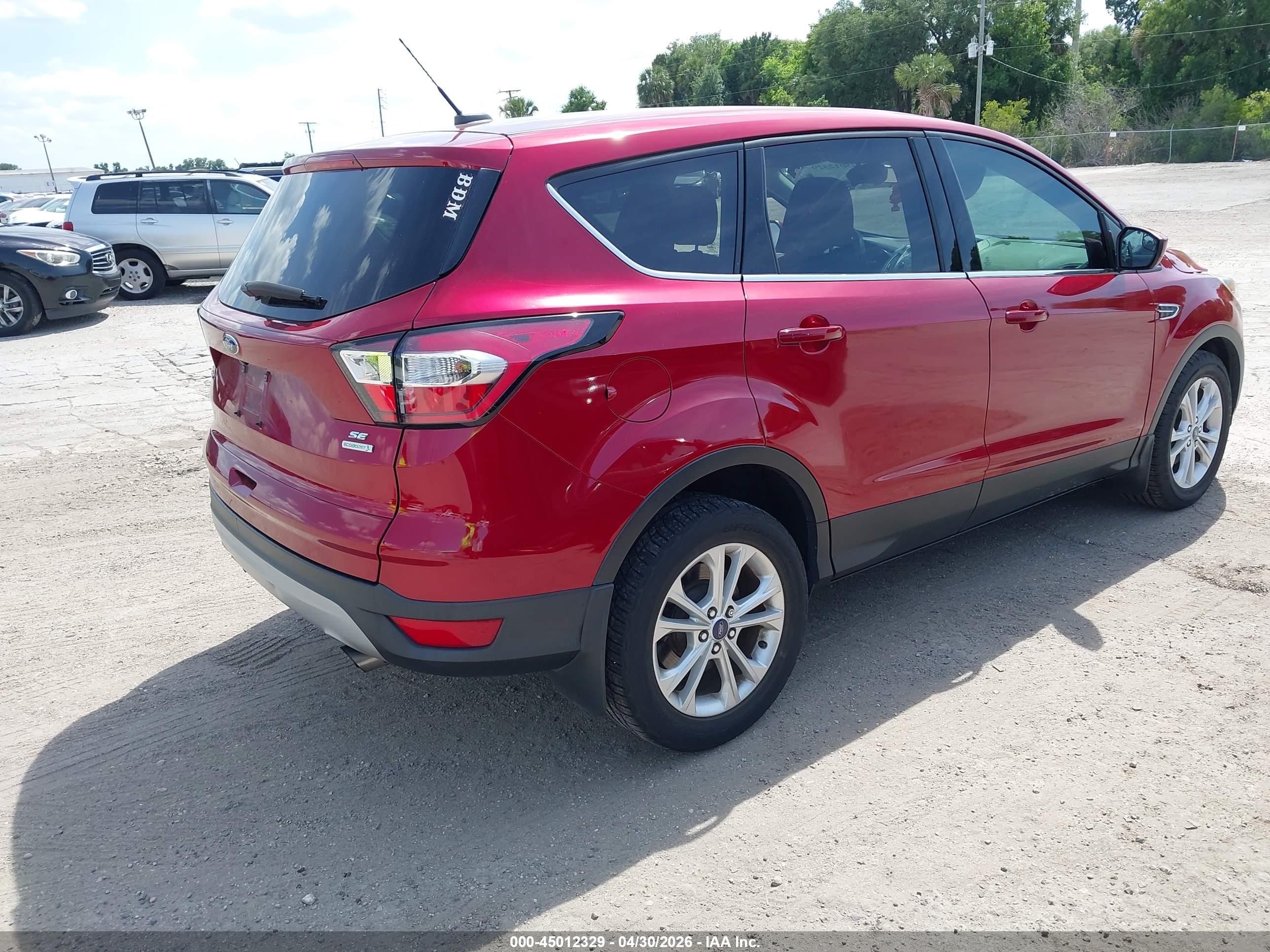 FORD ESCAPE image 4