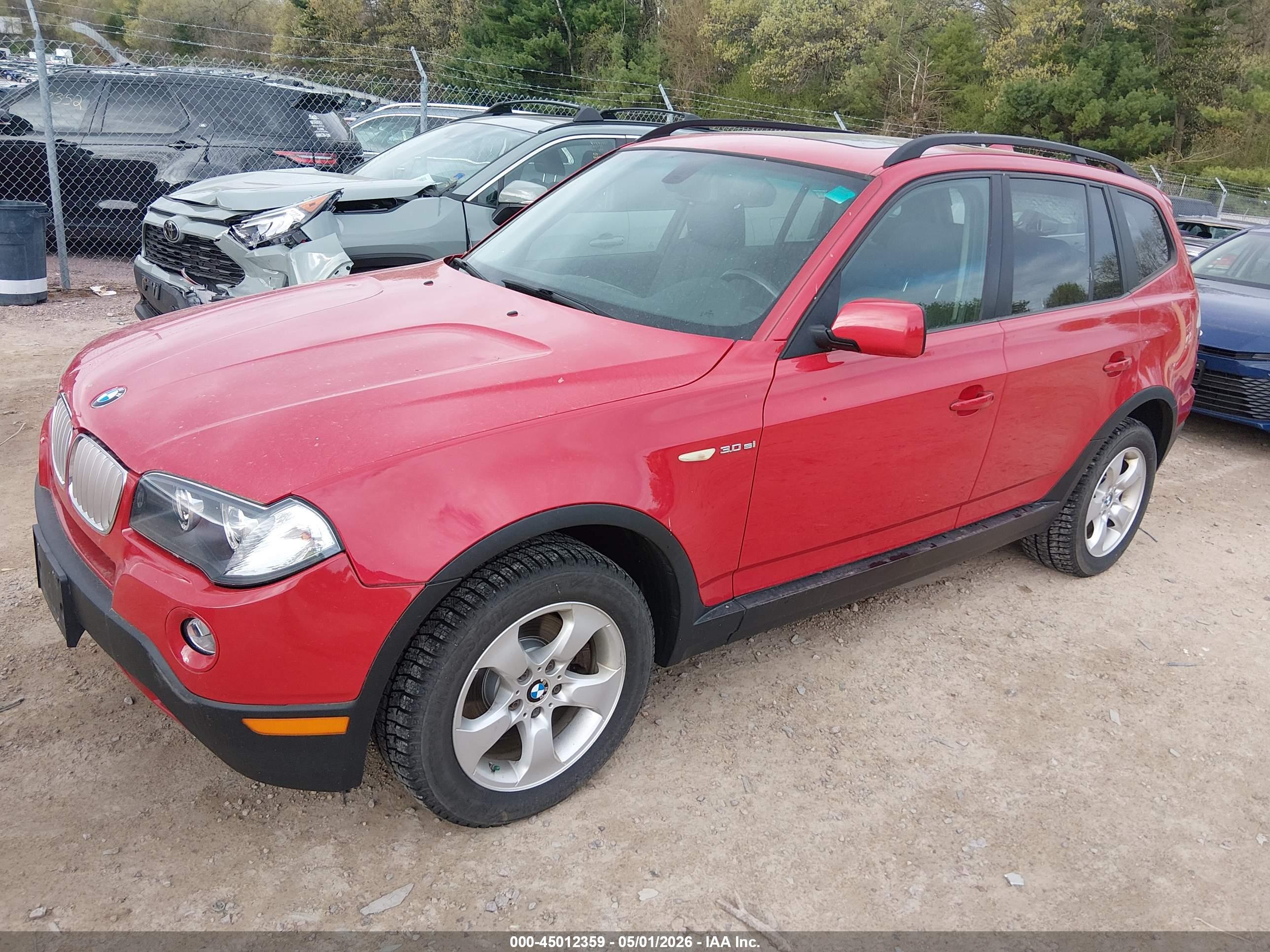 BMW X3 image 2