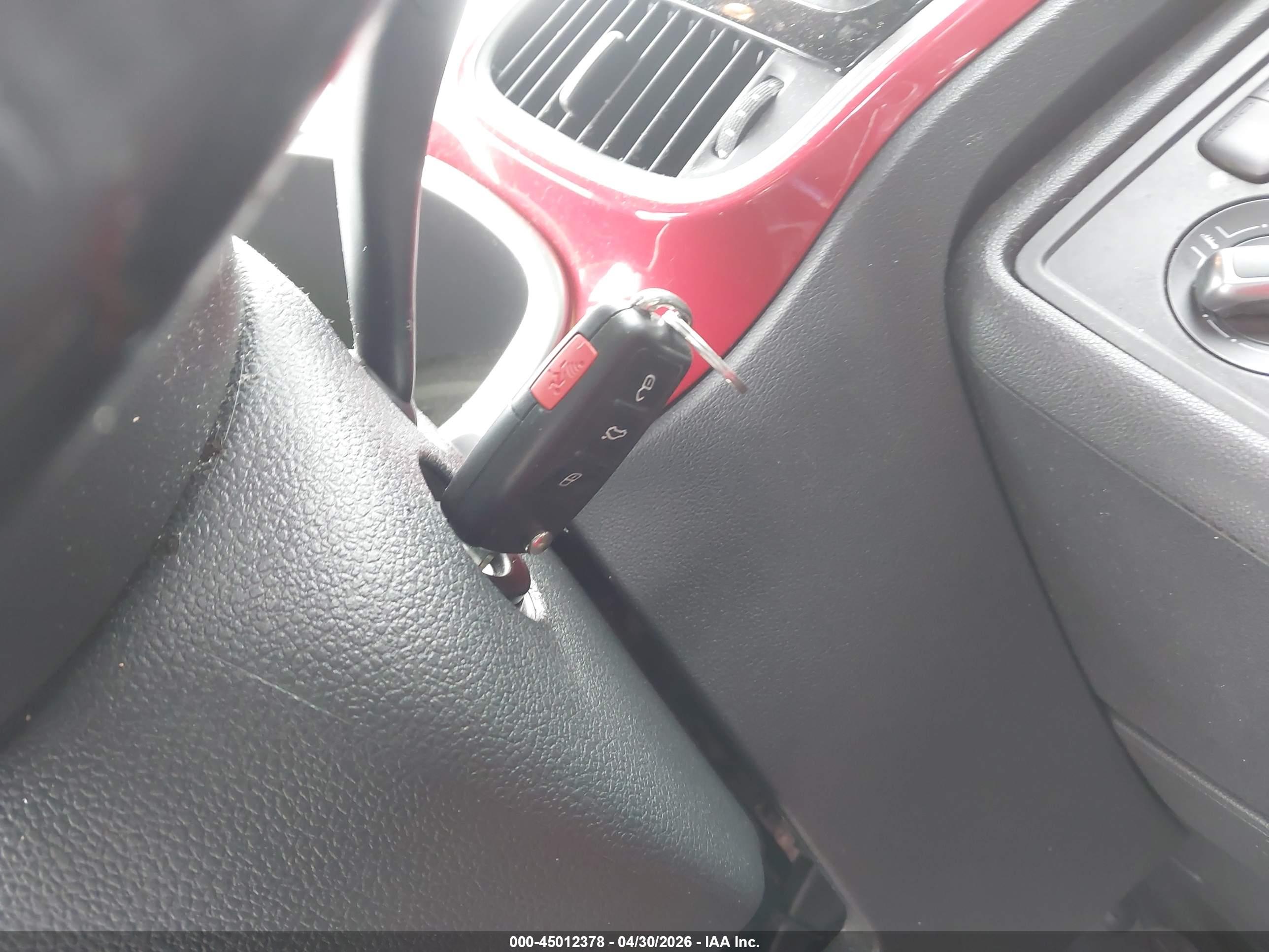 VOLKSWAGEN BEETLE image 11
