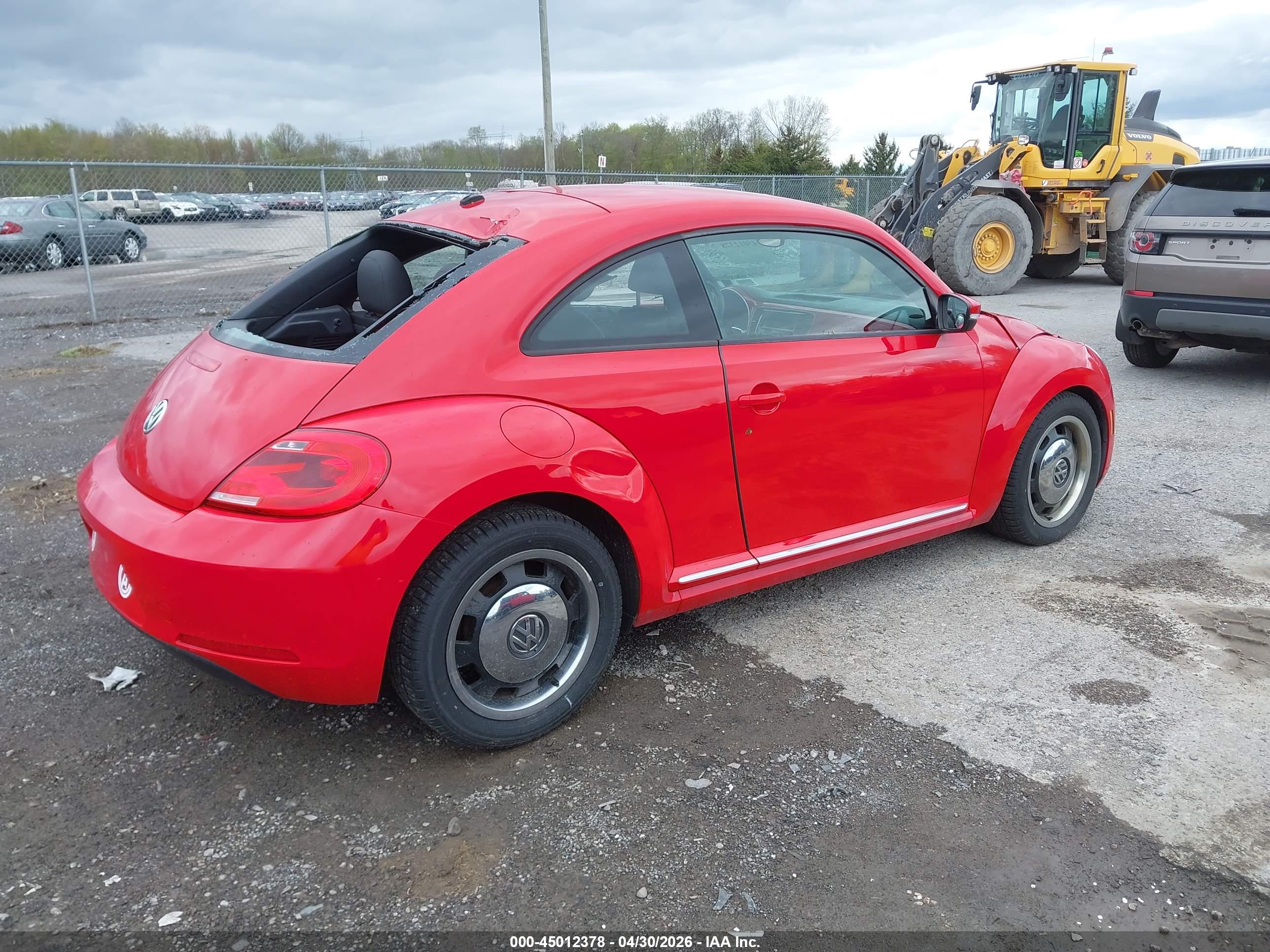VOLKSWAGEN BEETLE image 4