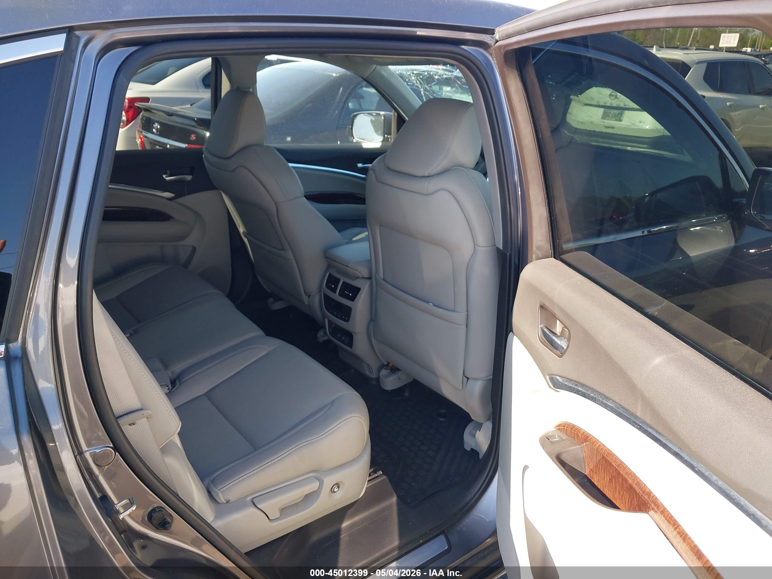 ACURA MDX image 8
