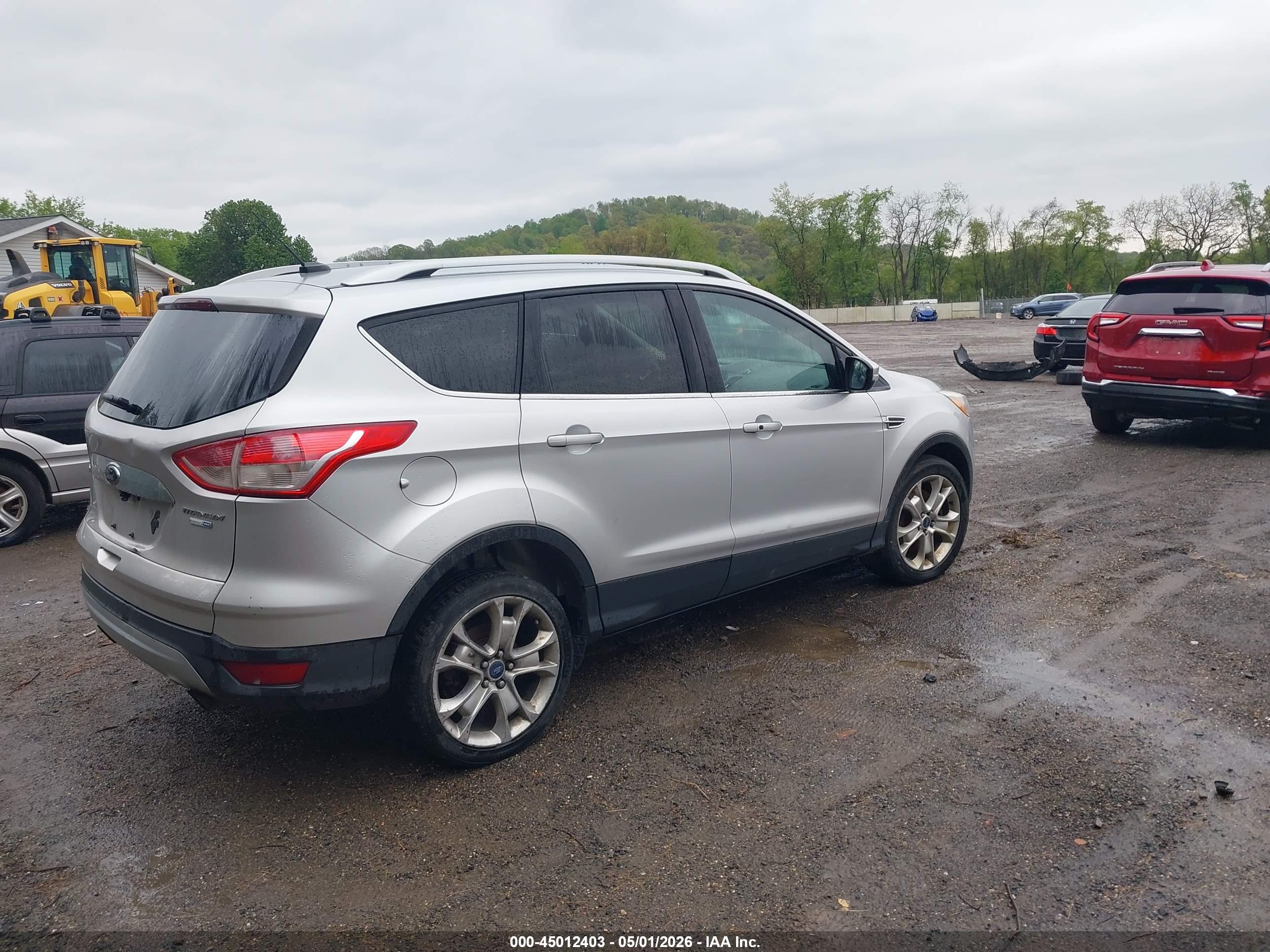 FORD ESCAPE image 4