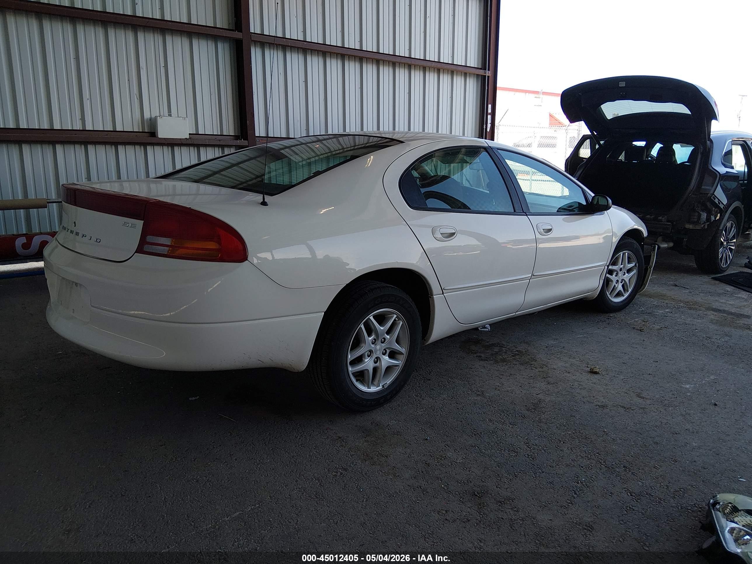 DODGE INTREPID image 4