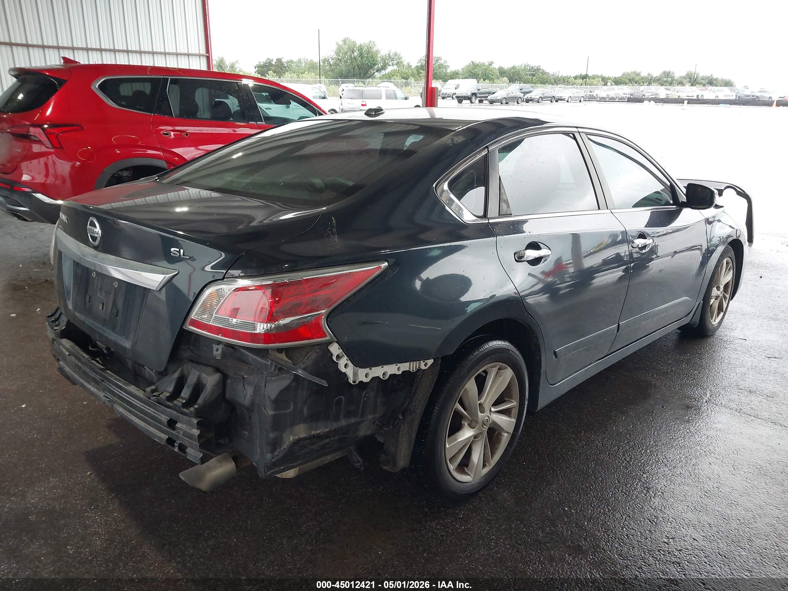 NISSAN ALTIMA image 4