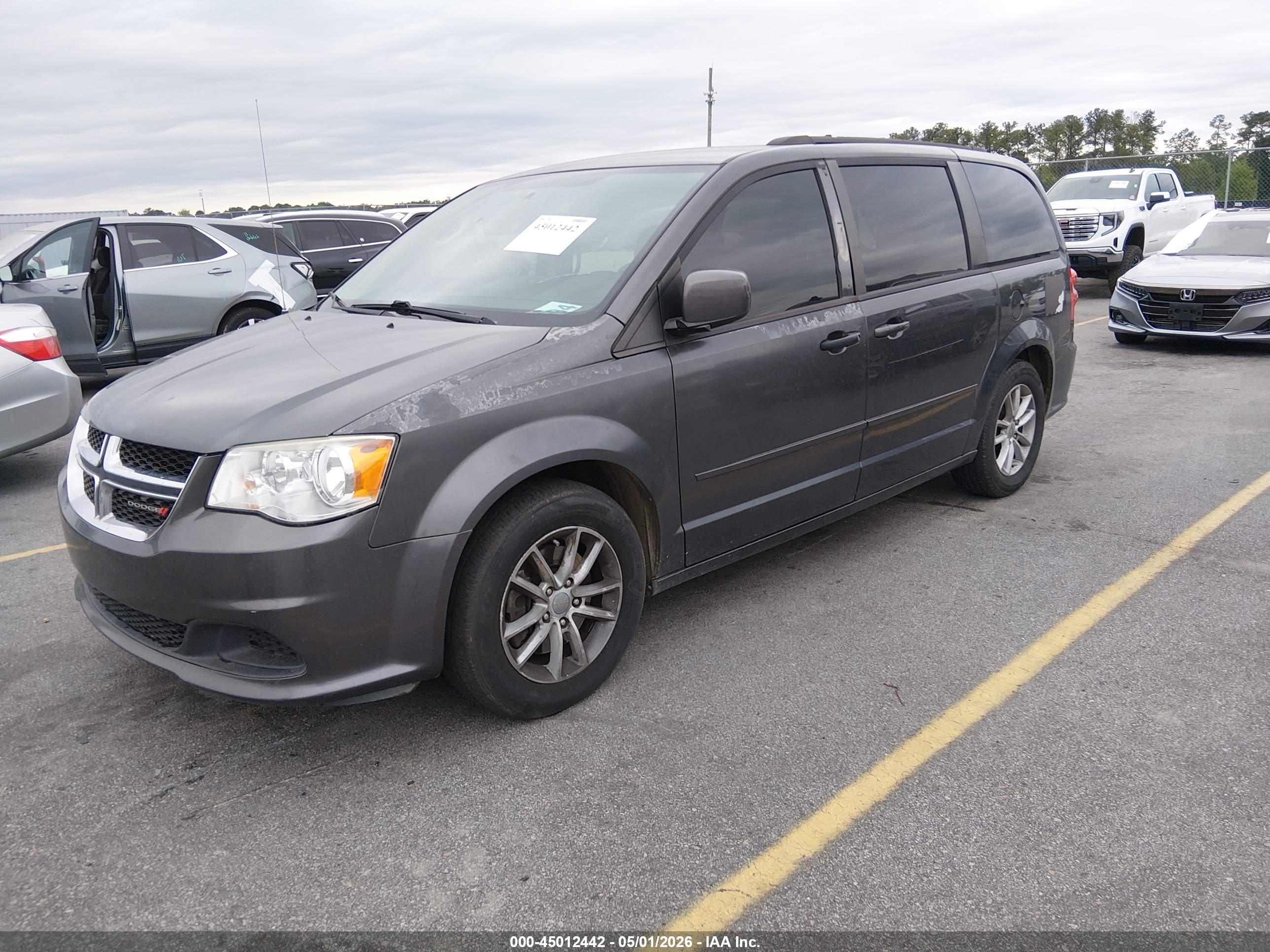DODGE GRAND image 2