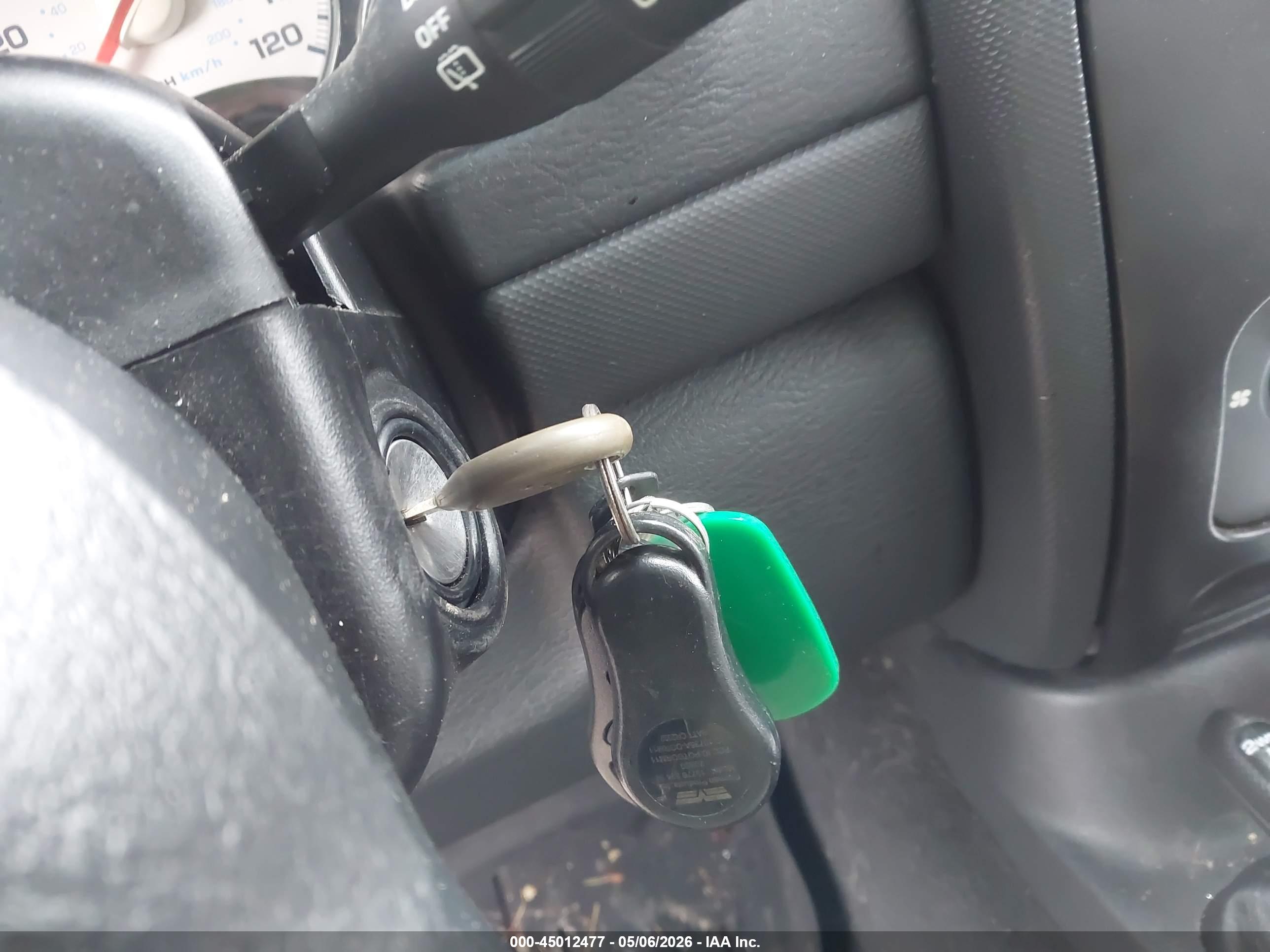 JEEP LIBERTY image 11