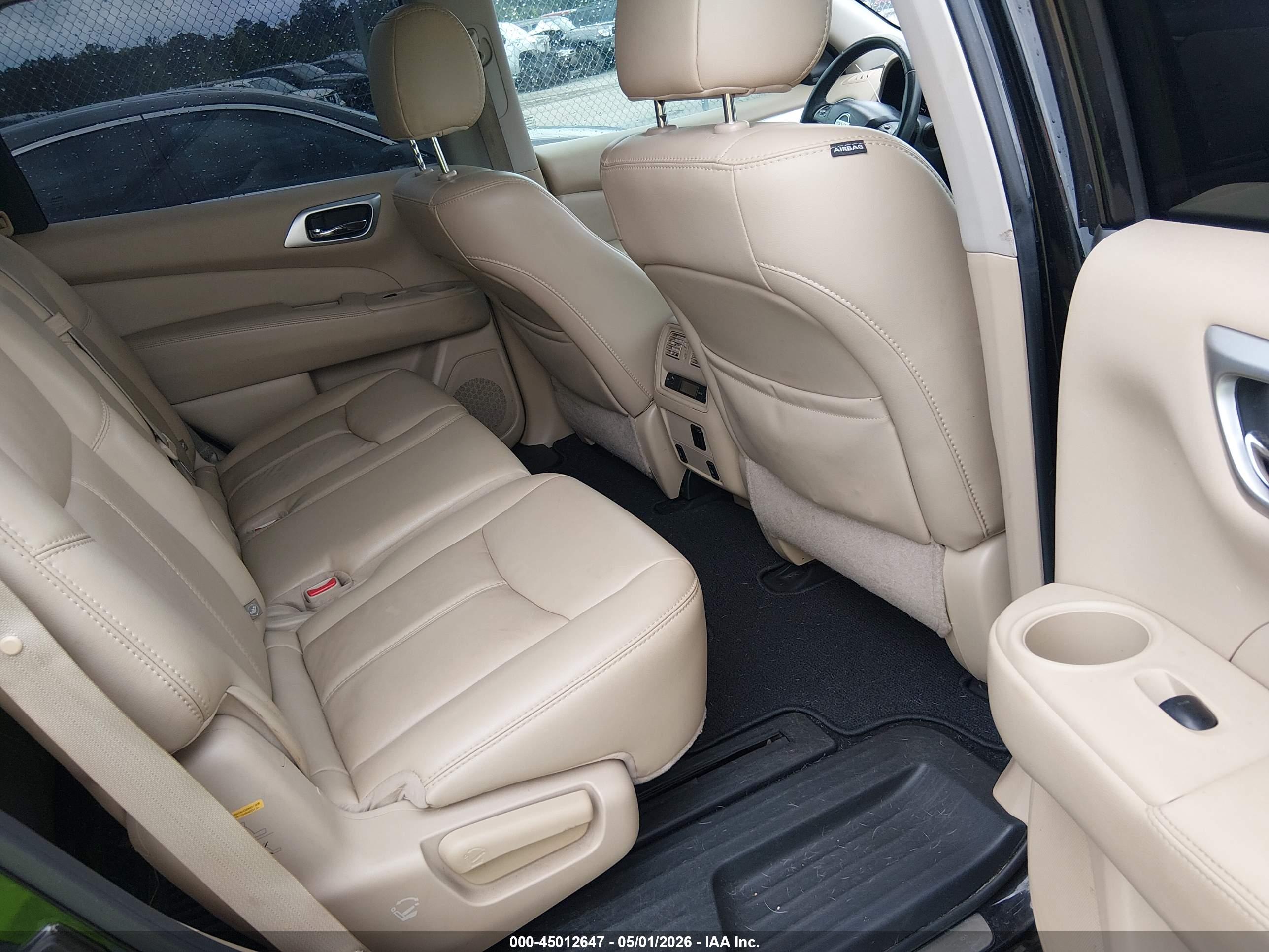 NISSAN PATHFINDER image 8