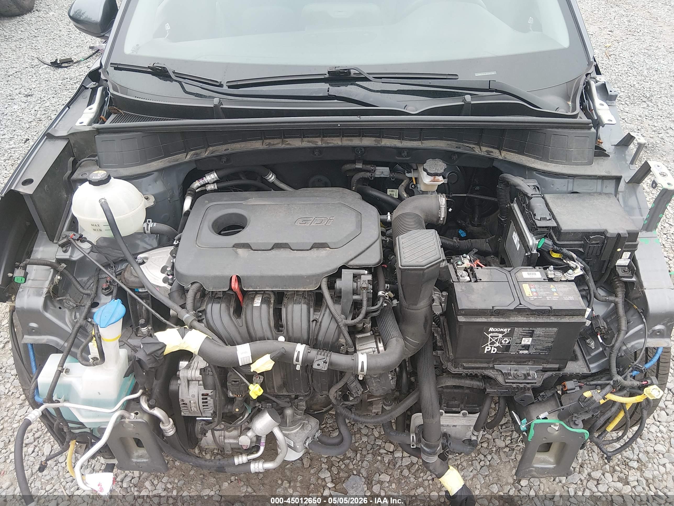 HYUNDAI TUCSON image 10