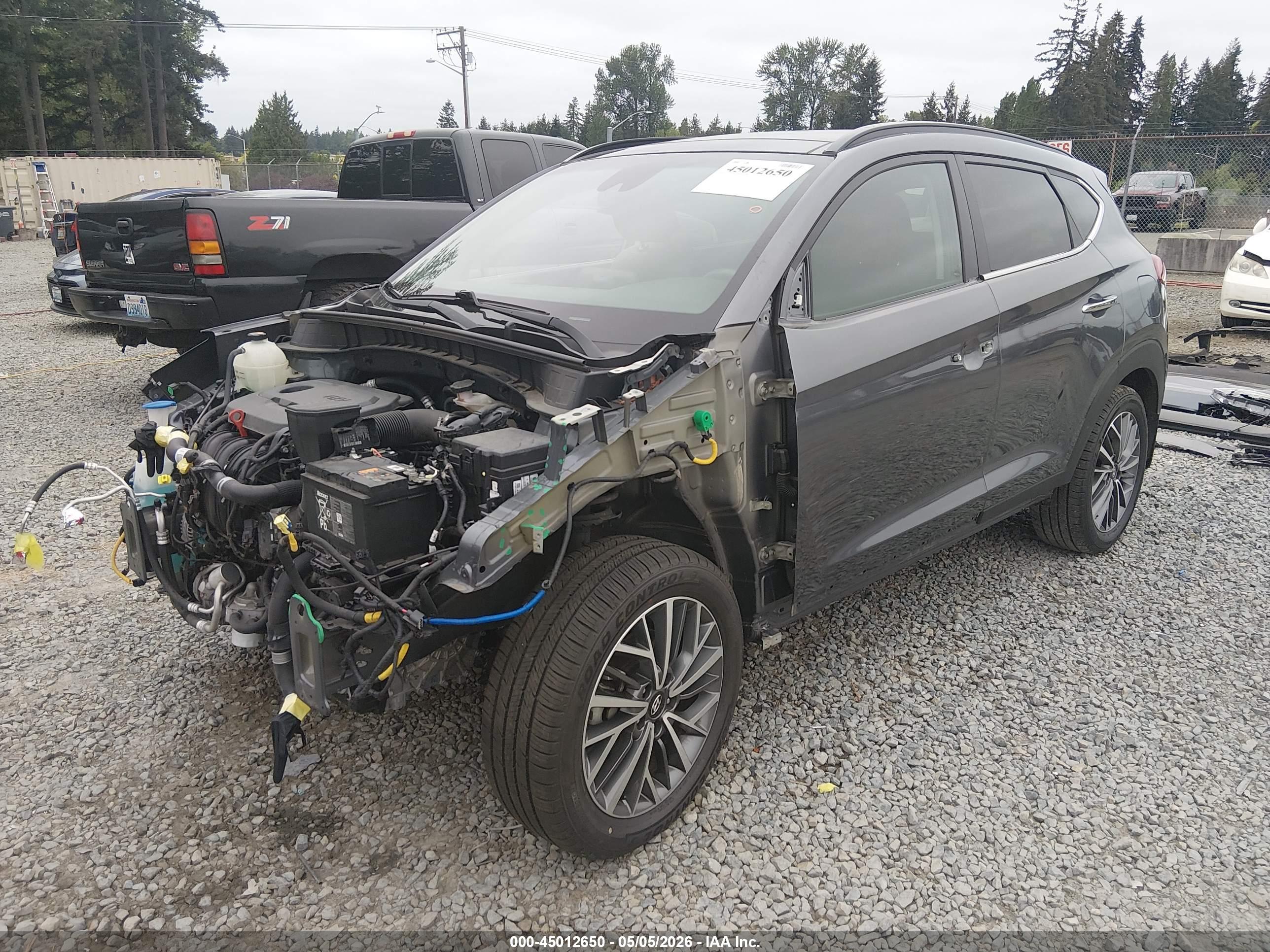HYUNDAI TUCSON image 2