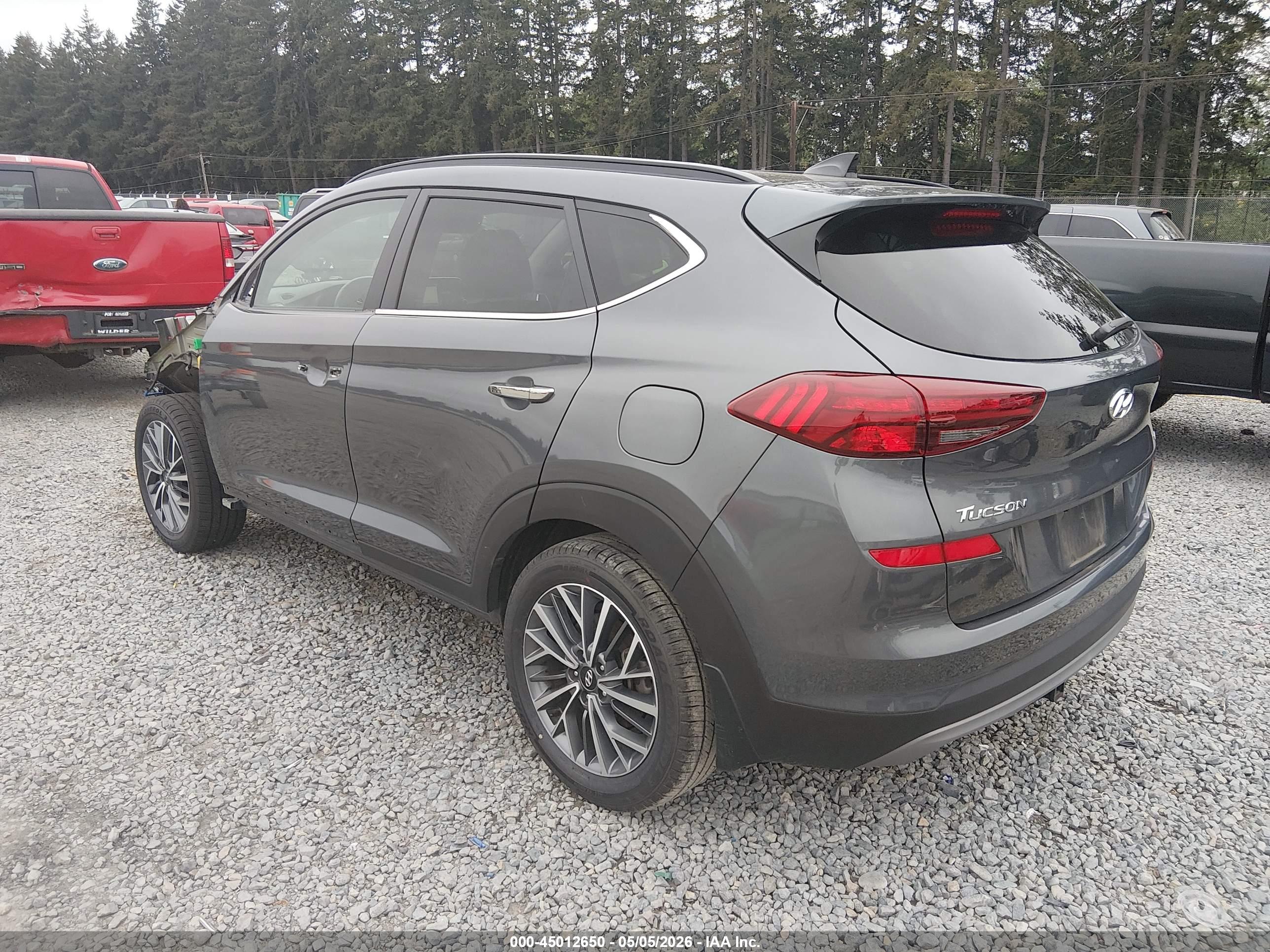 HYUNDAI TUCSON image 3