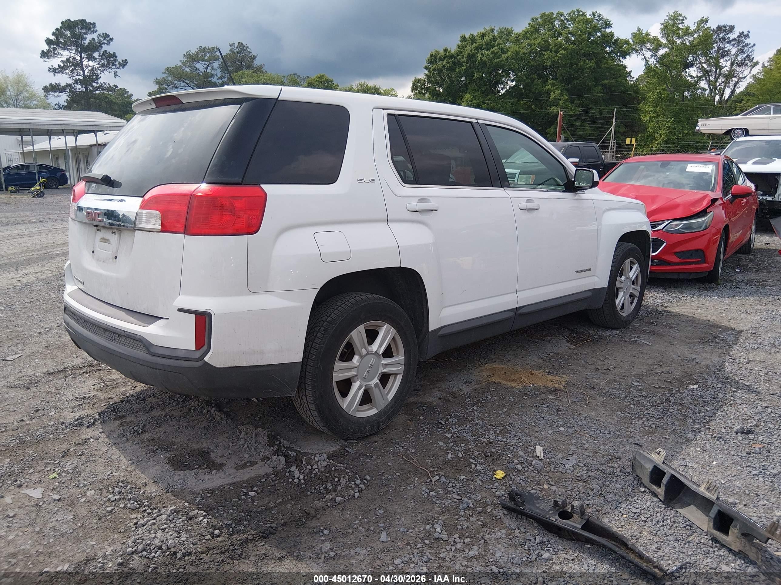 GMC TERRAIN image 4