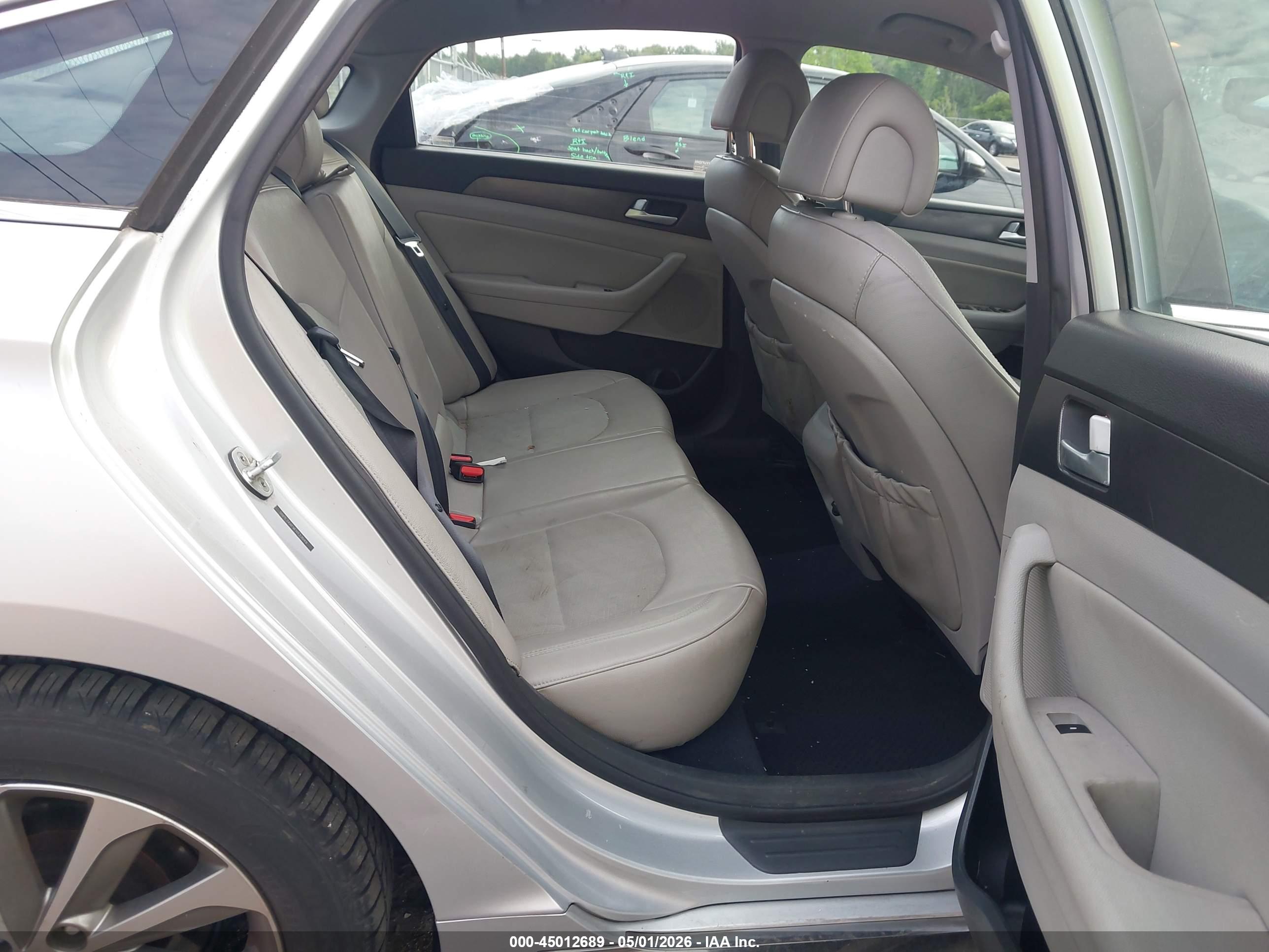 HYUNDAI SONATA image 8