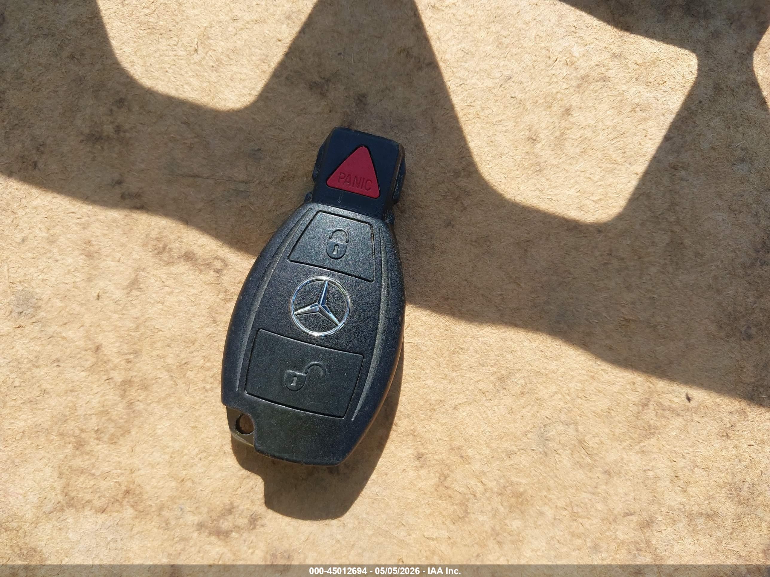 MERCEDES-BENZ C image 11