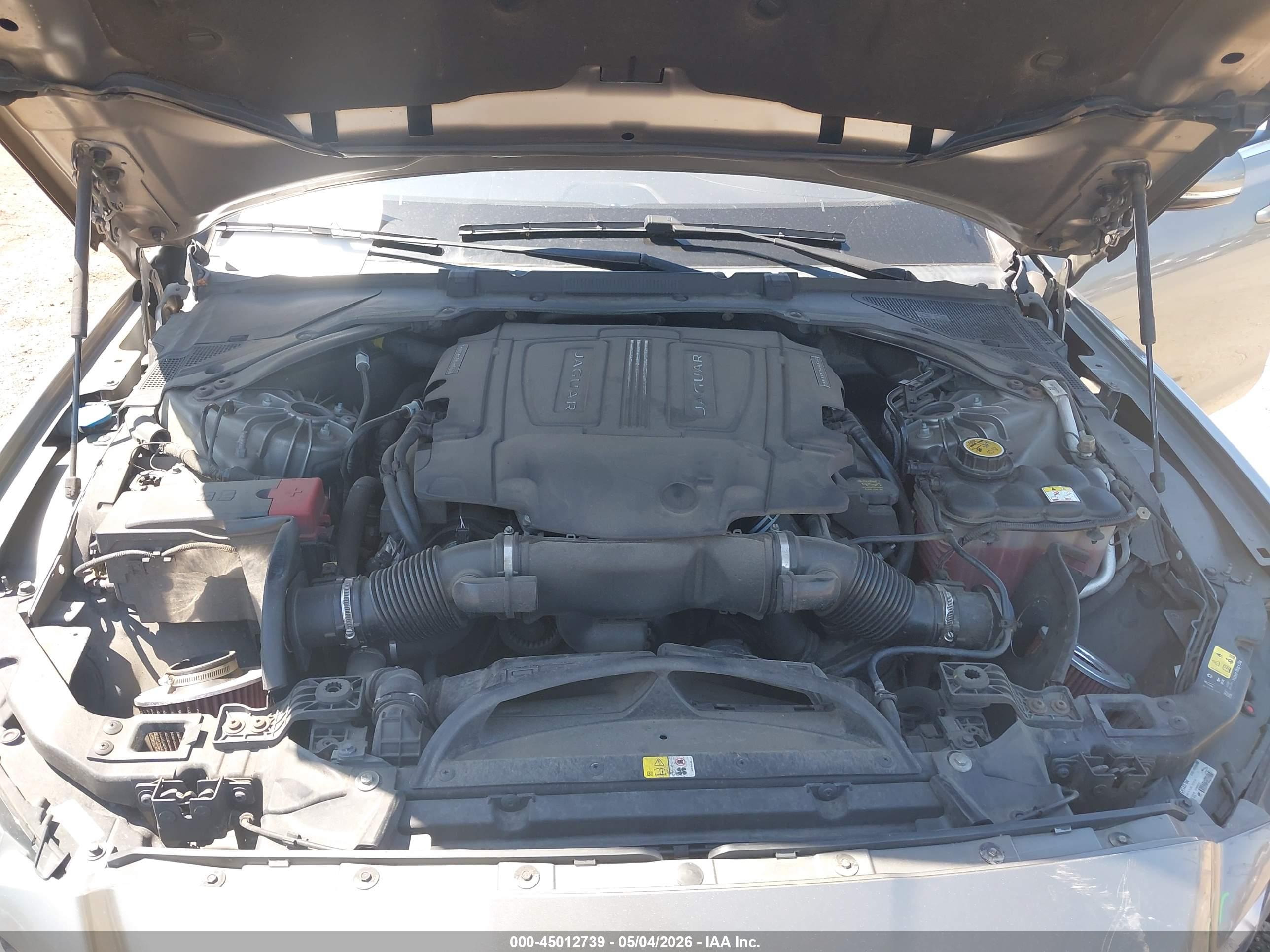 JAGUAR XF image 10