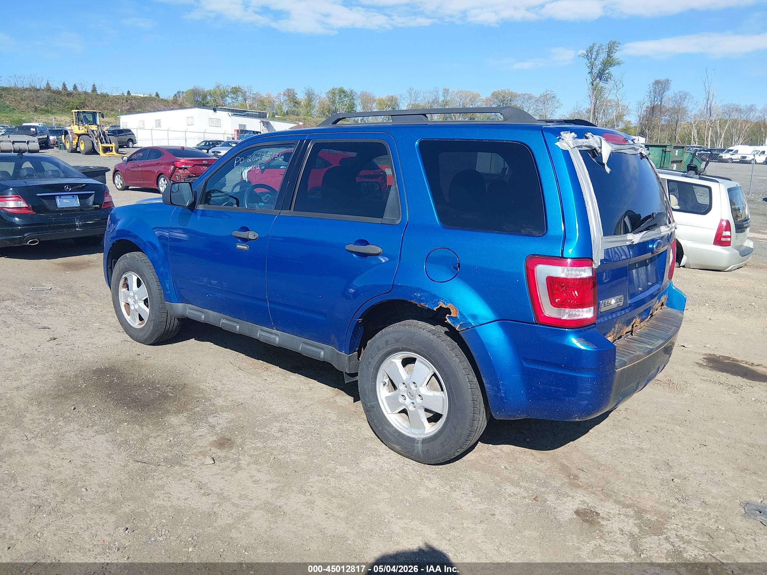 FORD ESCAPE image 3