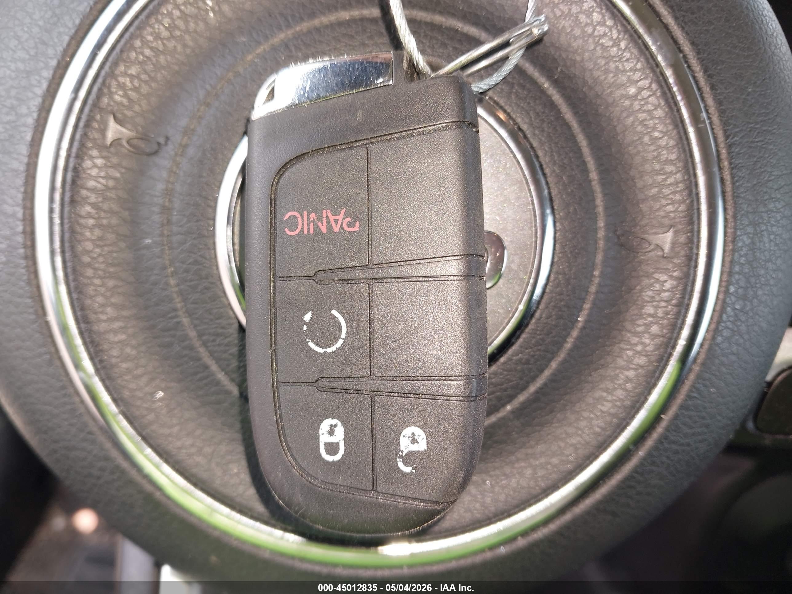 JEEP RENEGADE image 11