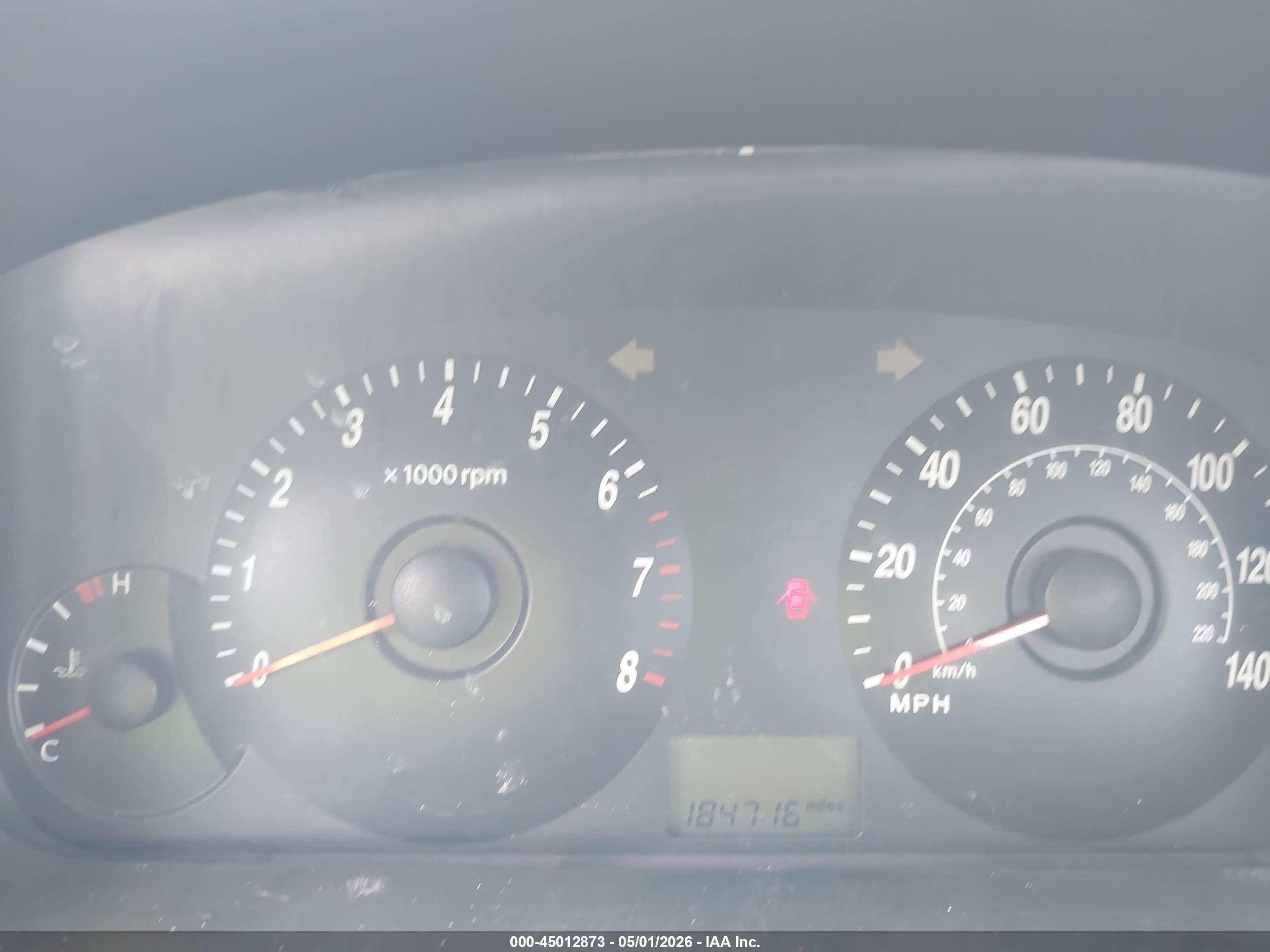 HYUNDAI ELANTRA image 7